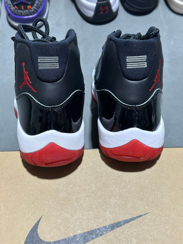 Air Jordan 11 Retro - Bred Size 11.5