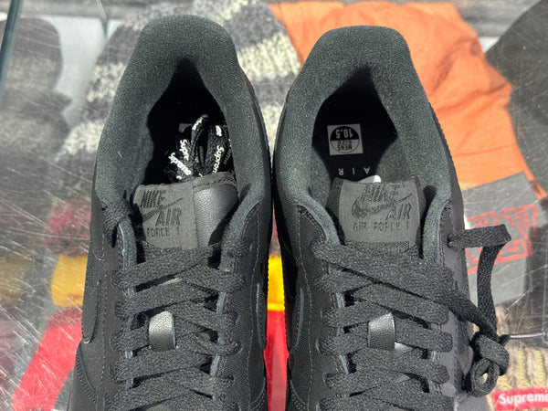 Nike Air Force 1 Low / Supreme - Black