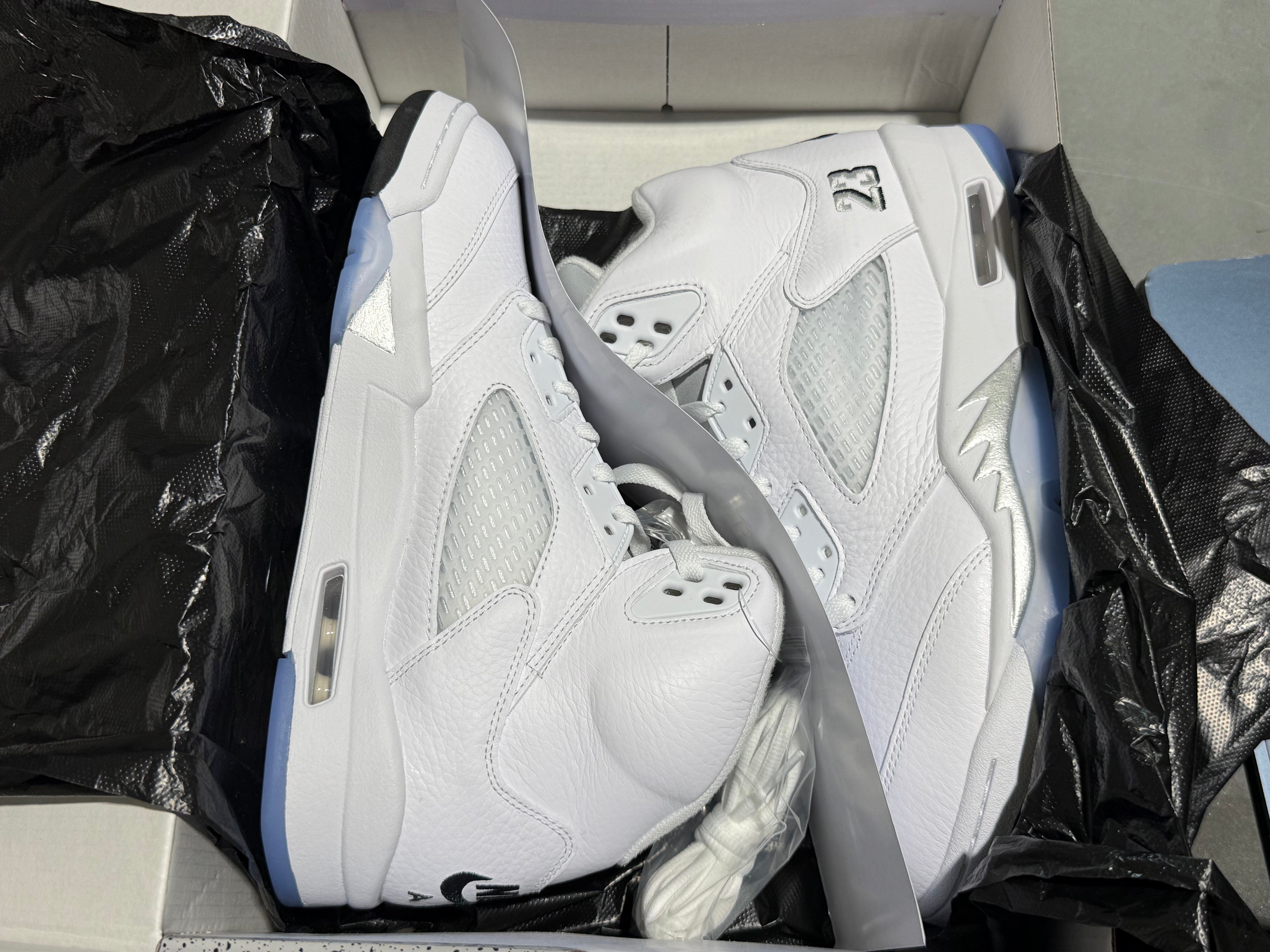 Air Jordan 5 Retro OG - White Metallic Size 10.5