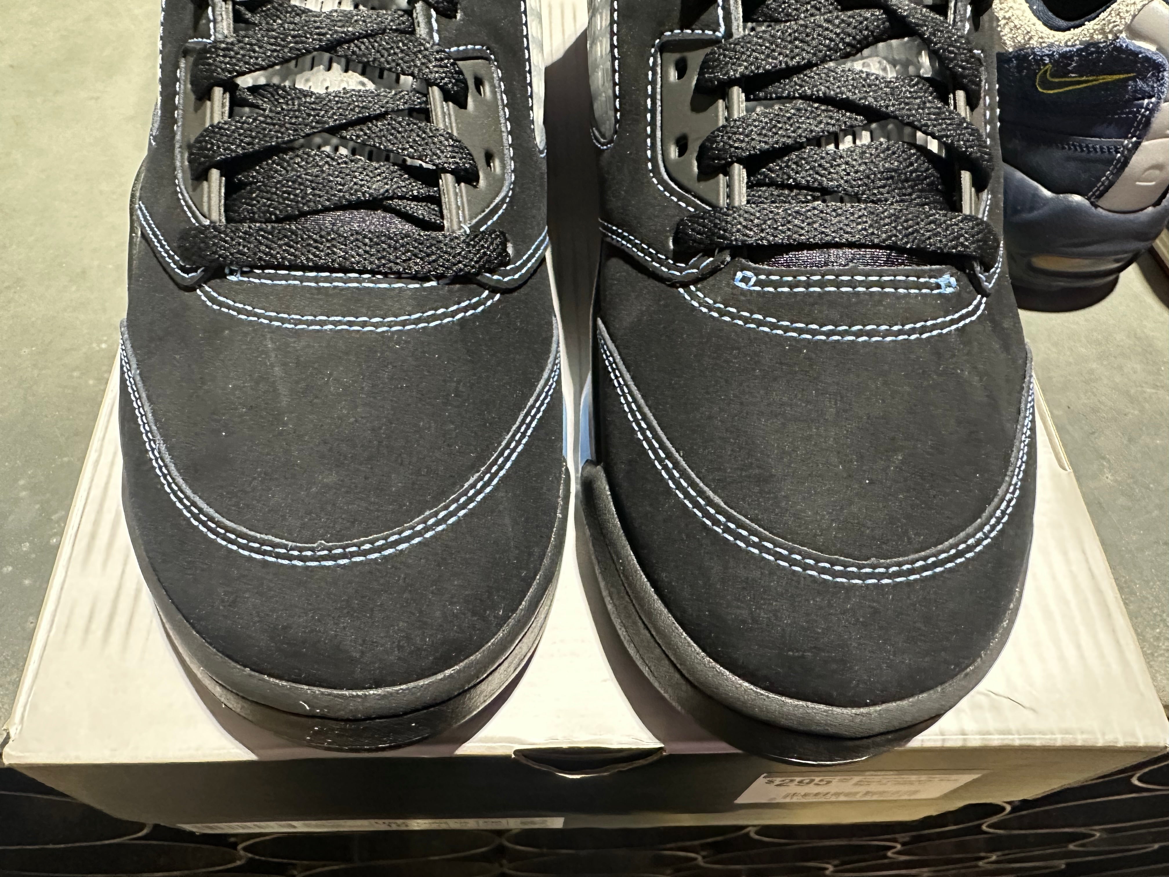 Air Jordan 5 Retro - Black University Blue Size 10