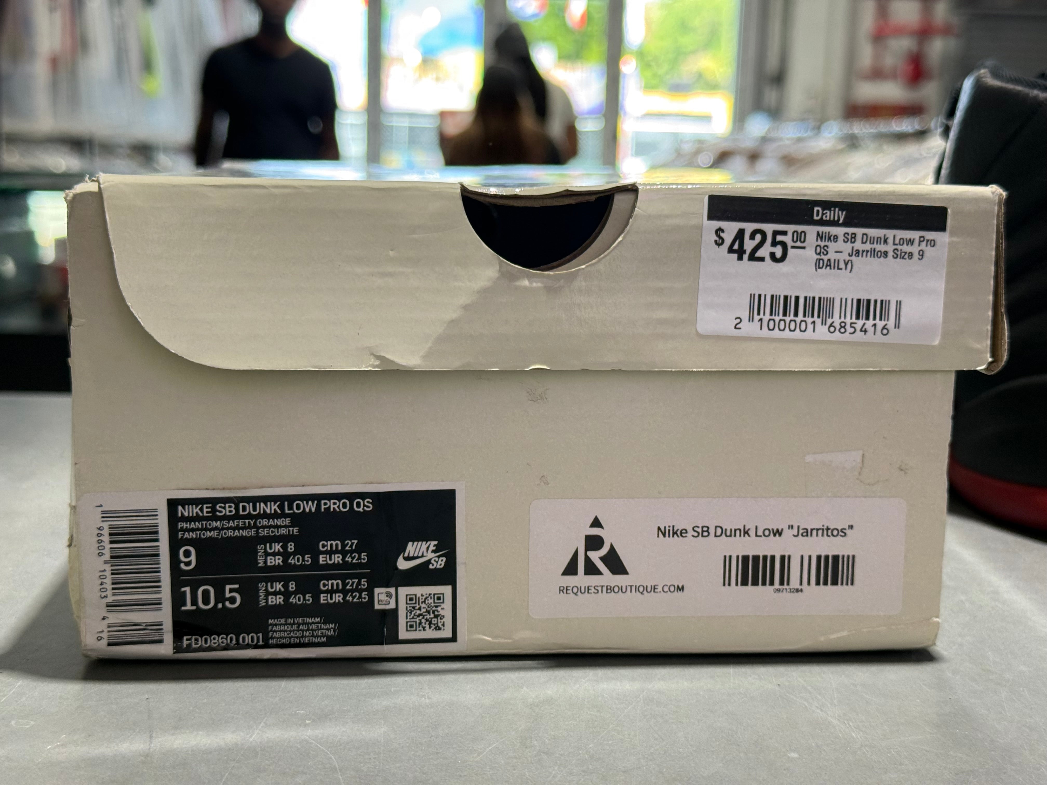 Nike SB Dunk Low Pro QS - Jarritos Size 9
