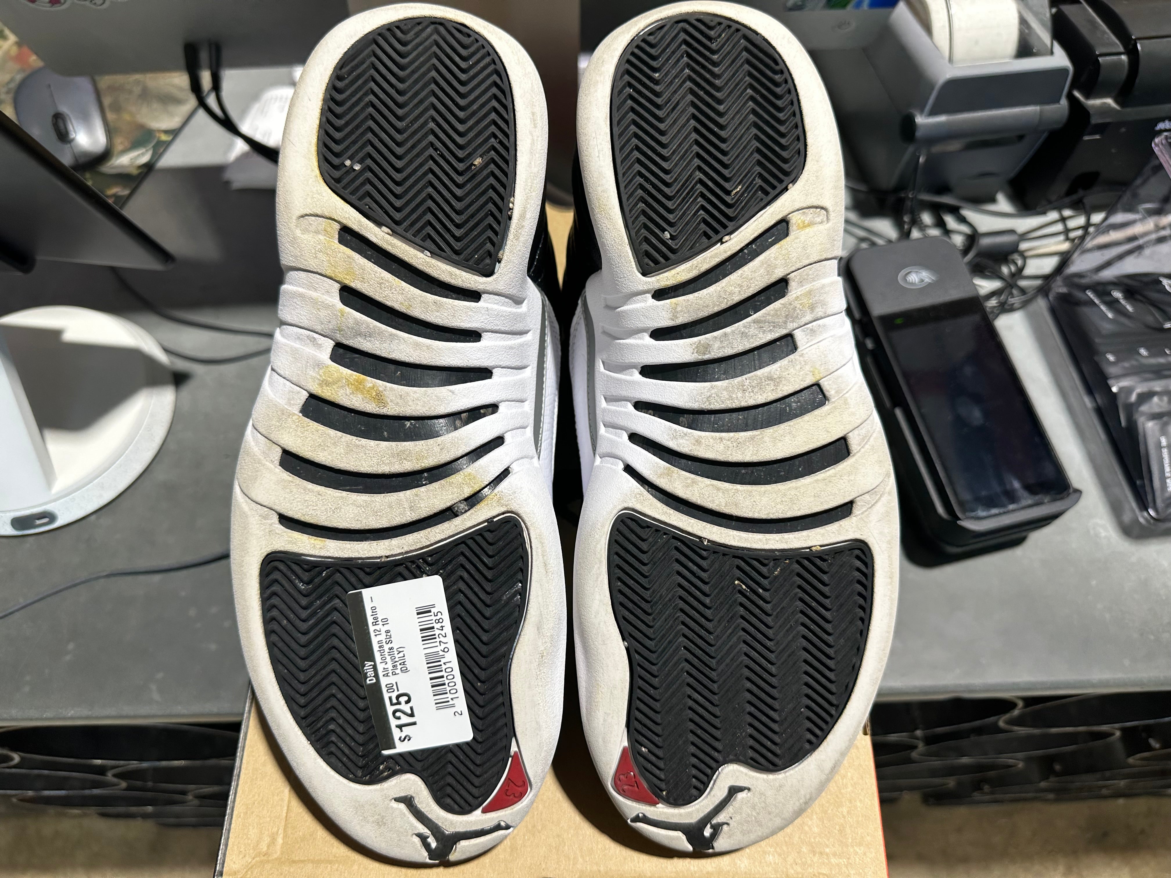 Air Jordan 12 Retro - Playoffs Size 10