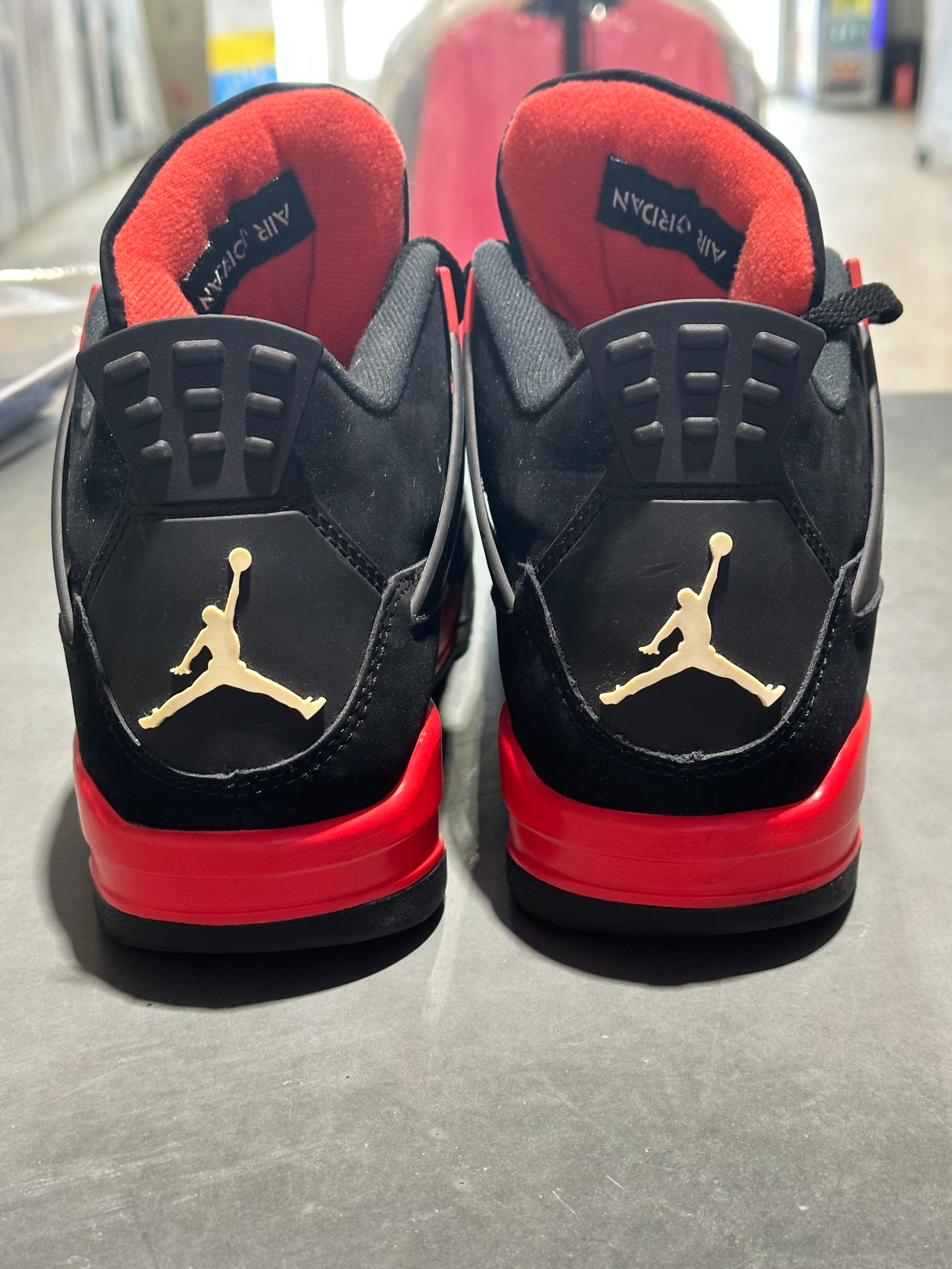 Air Jordan 4 Retro - Red Thunder Size 10