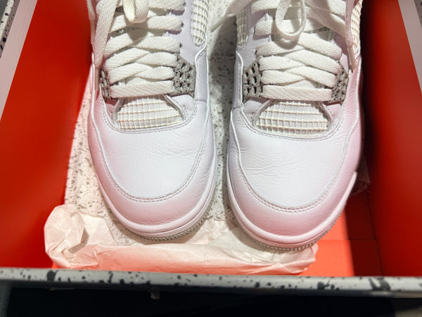 Air Jordan 4 Retro - White Oreo Size 9.5