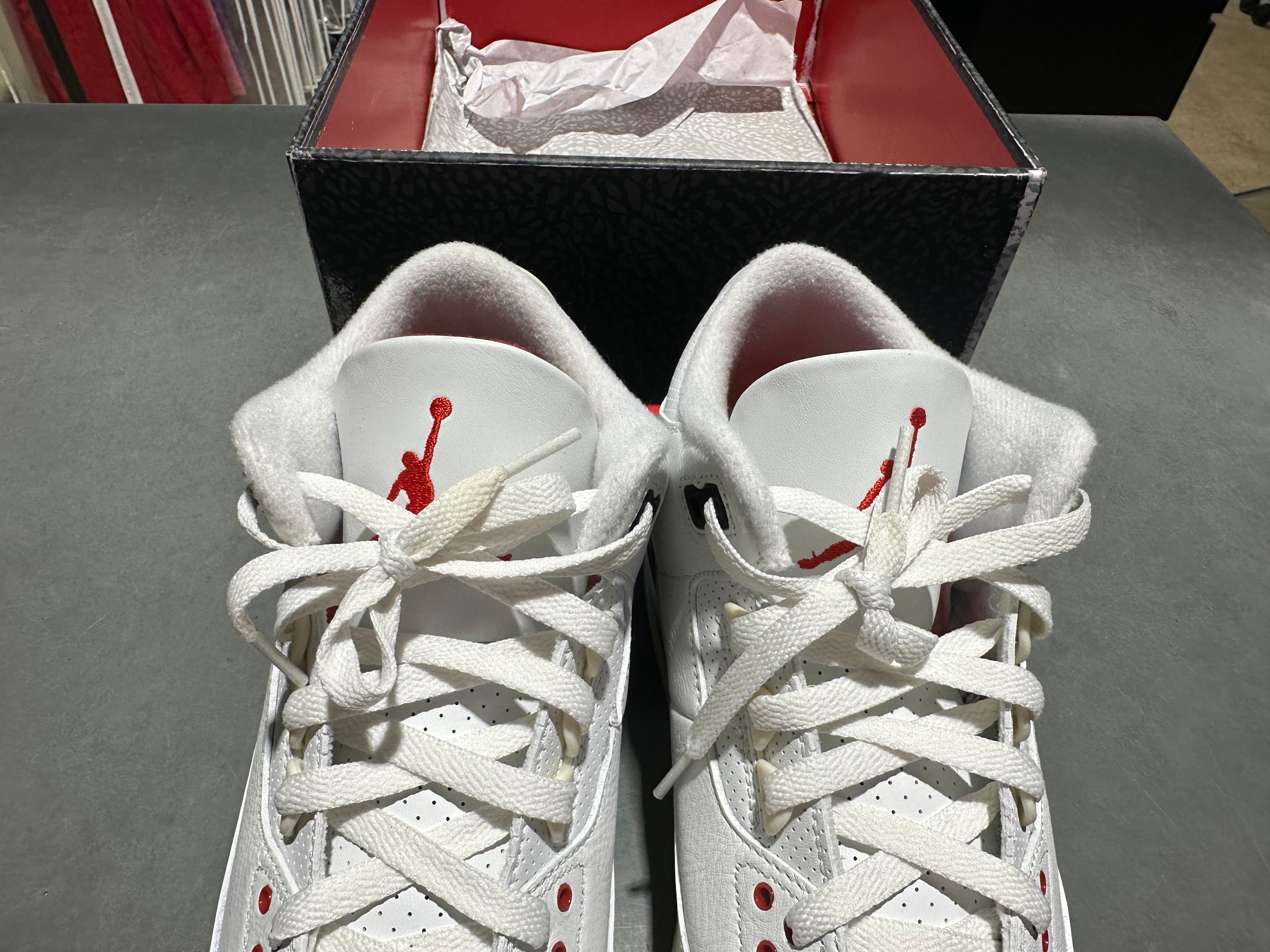 Air Jordan 3 Retro - White Cement Reimagined Size 11