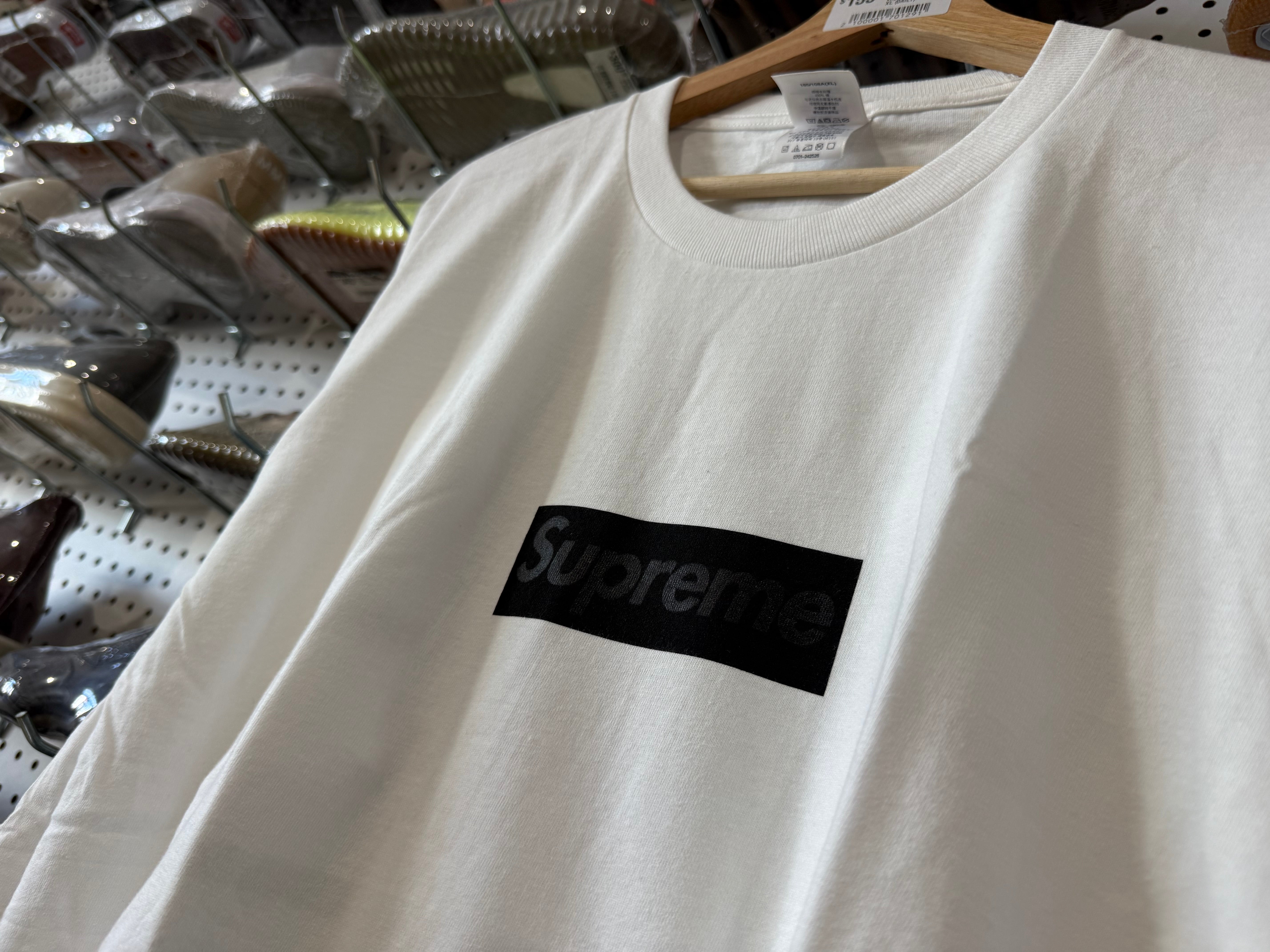 NEW Supreme Korea 2 Store Opening Box Logo Tee - White Size XL
