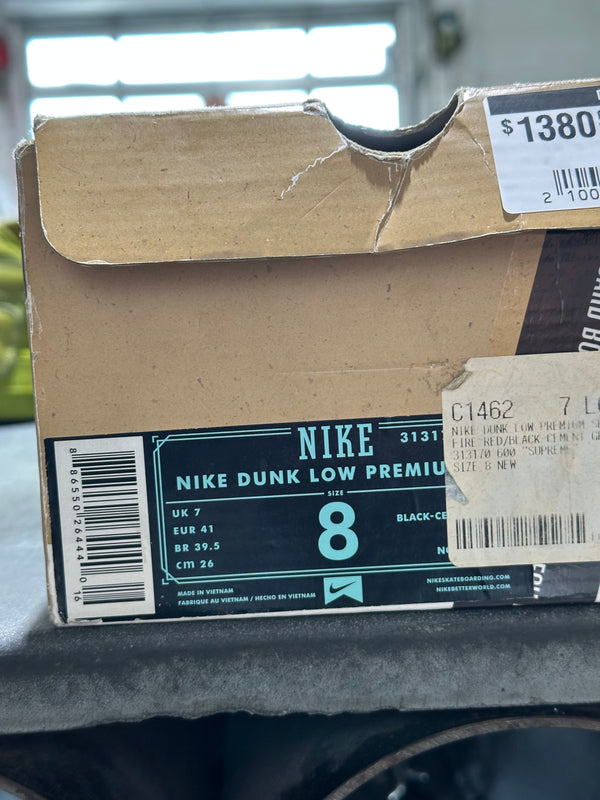 Nike SB Dunk Low - Supreme Red Cement 2012 Size 8