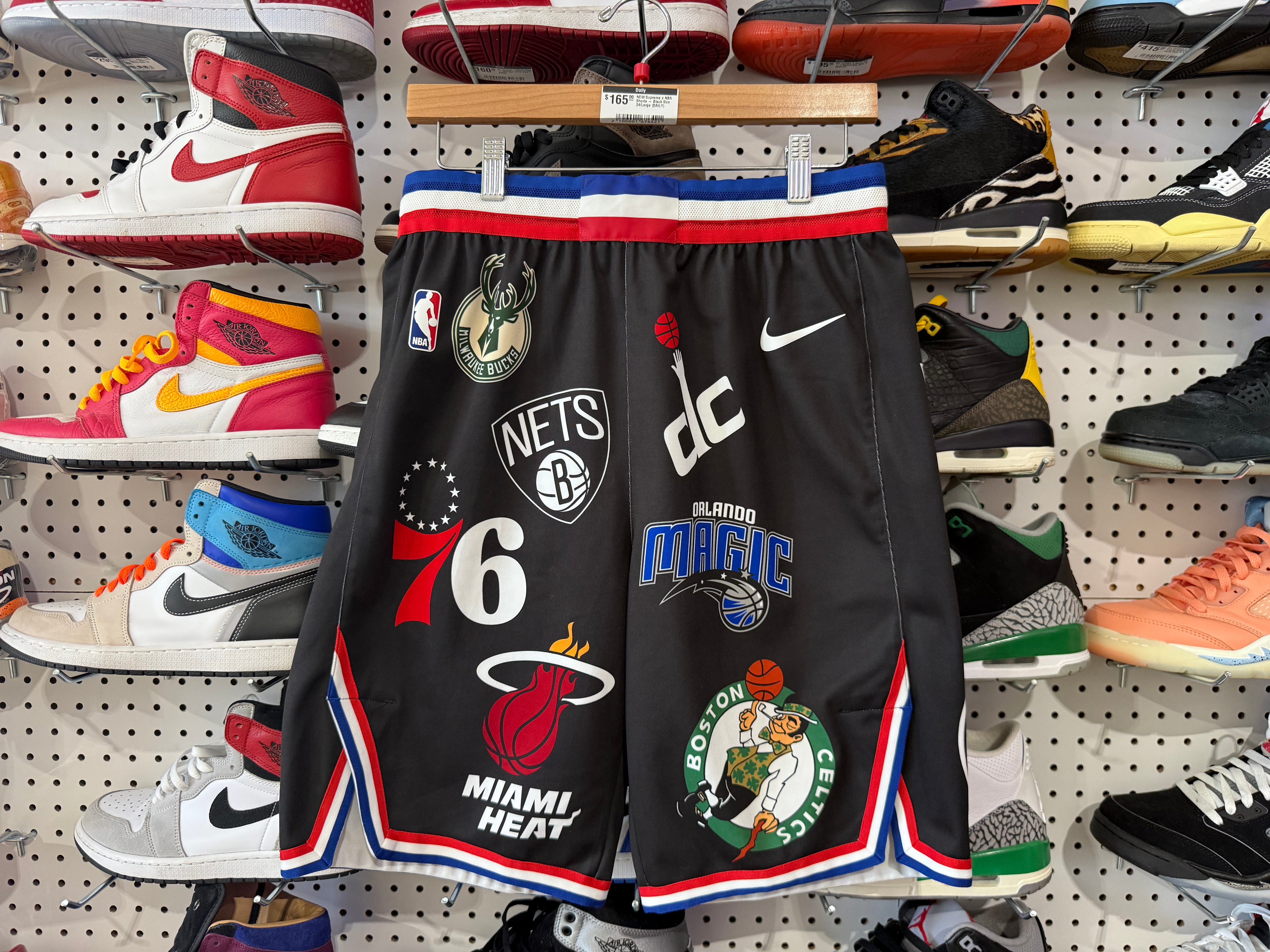 NEW Supreme x NBA Shorts - Black Size 34/Large