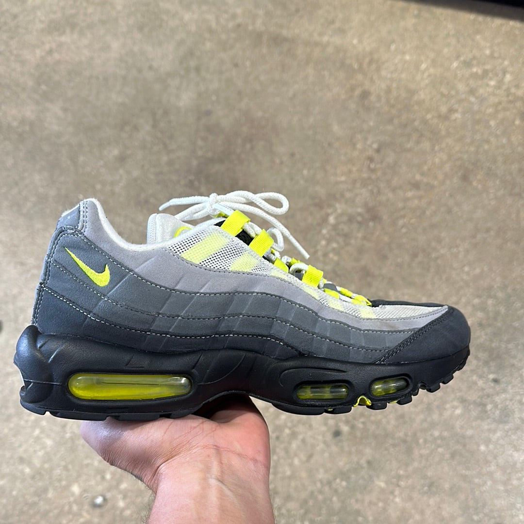 Nike Air Max 95 OG - Neon 2020 Size 10