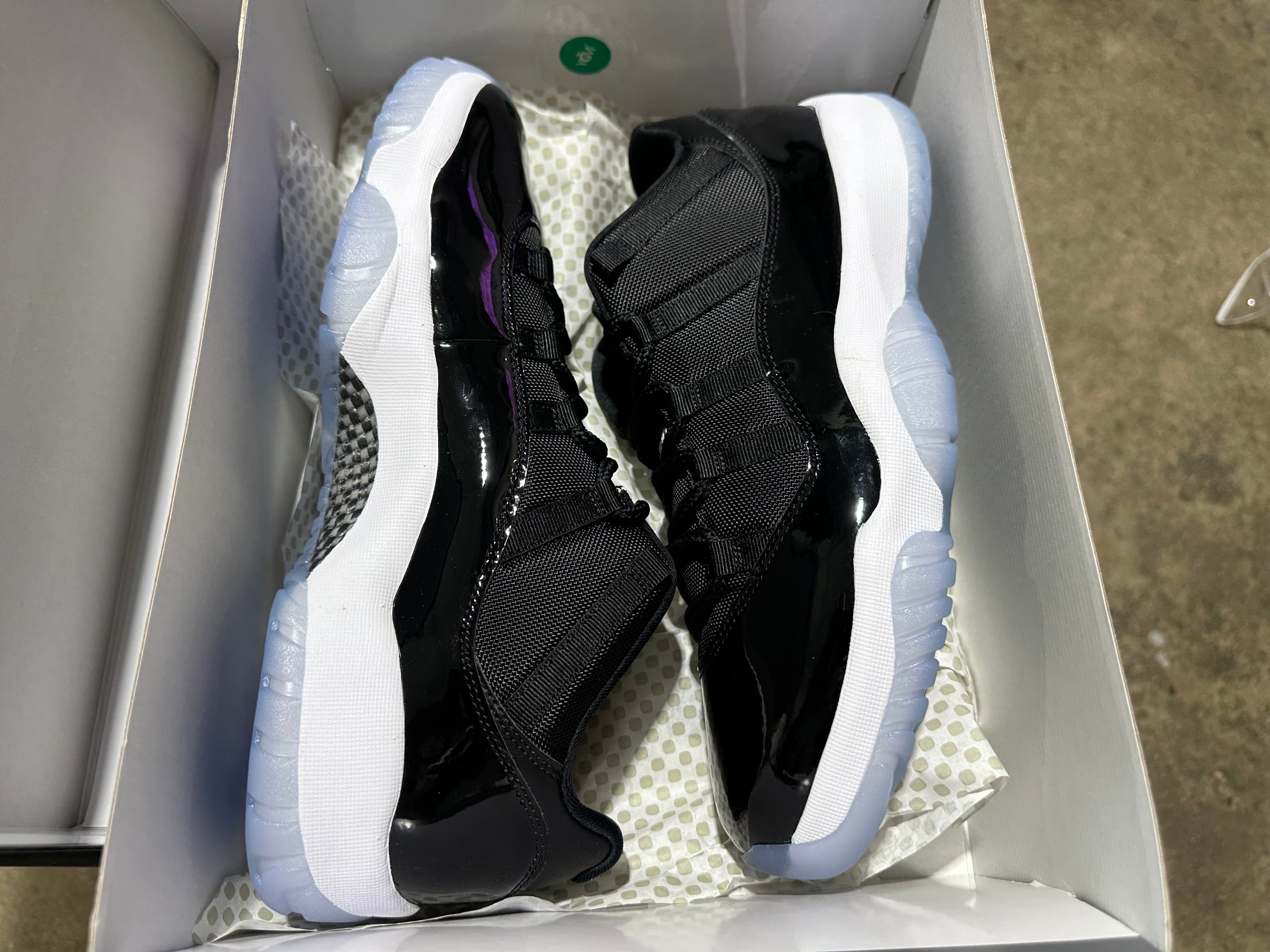 Air Jordan 11 Retro Low - Space Jam Size 12