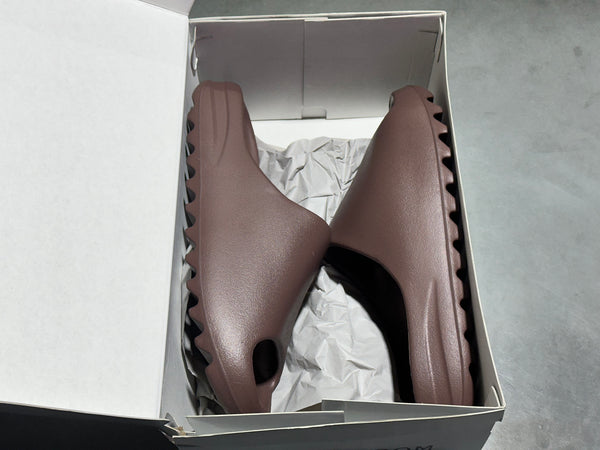Yeezy YS-01 Slide - Fudge Size 14
