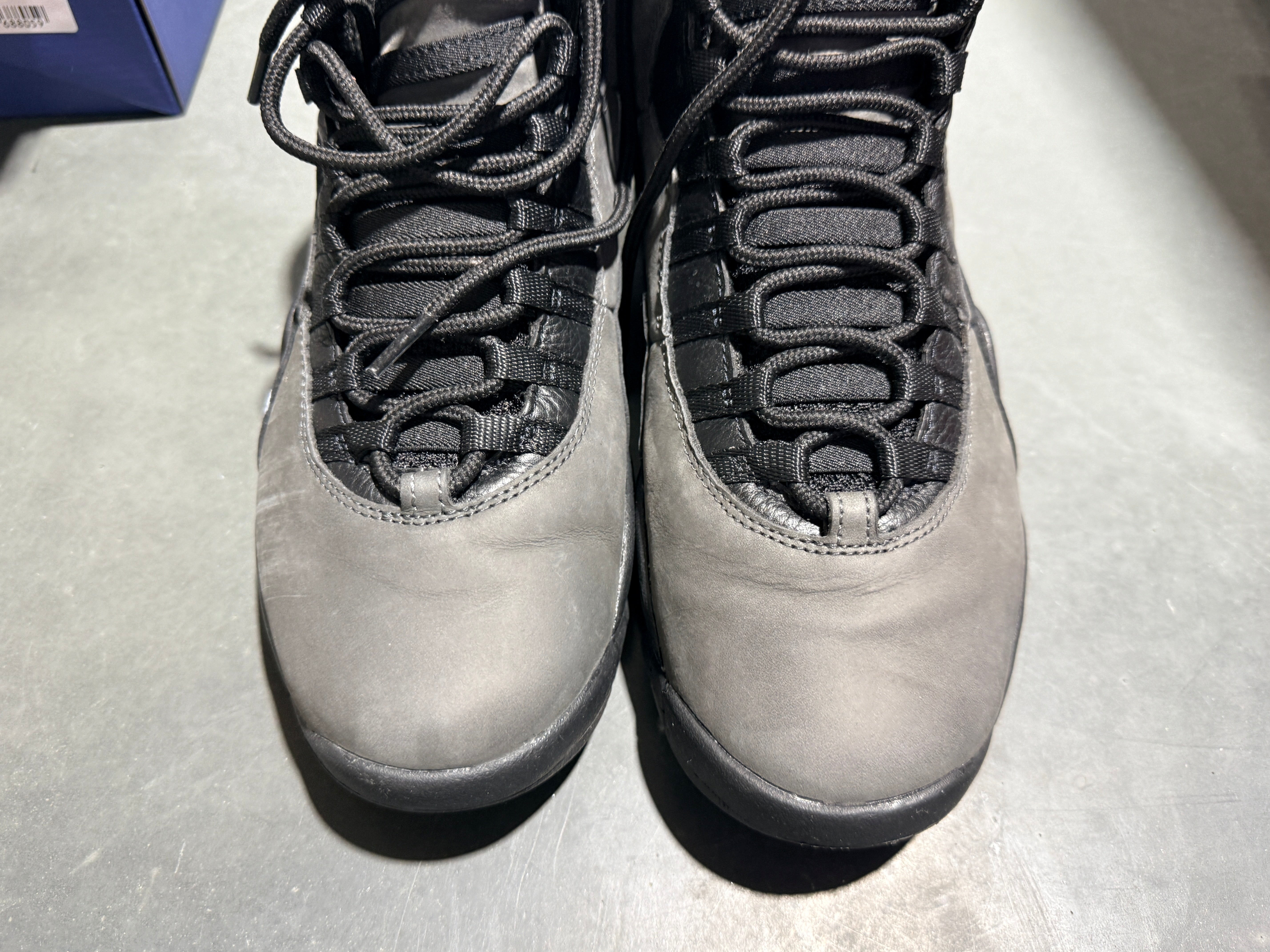 Air Jordan 10 Retro - Shadow 2025 Size 9