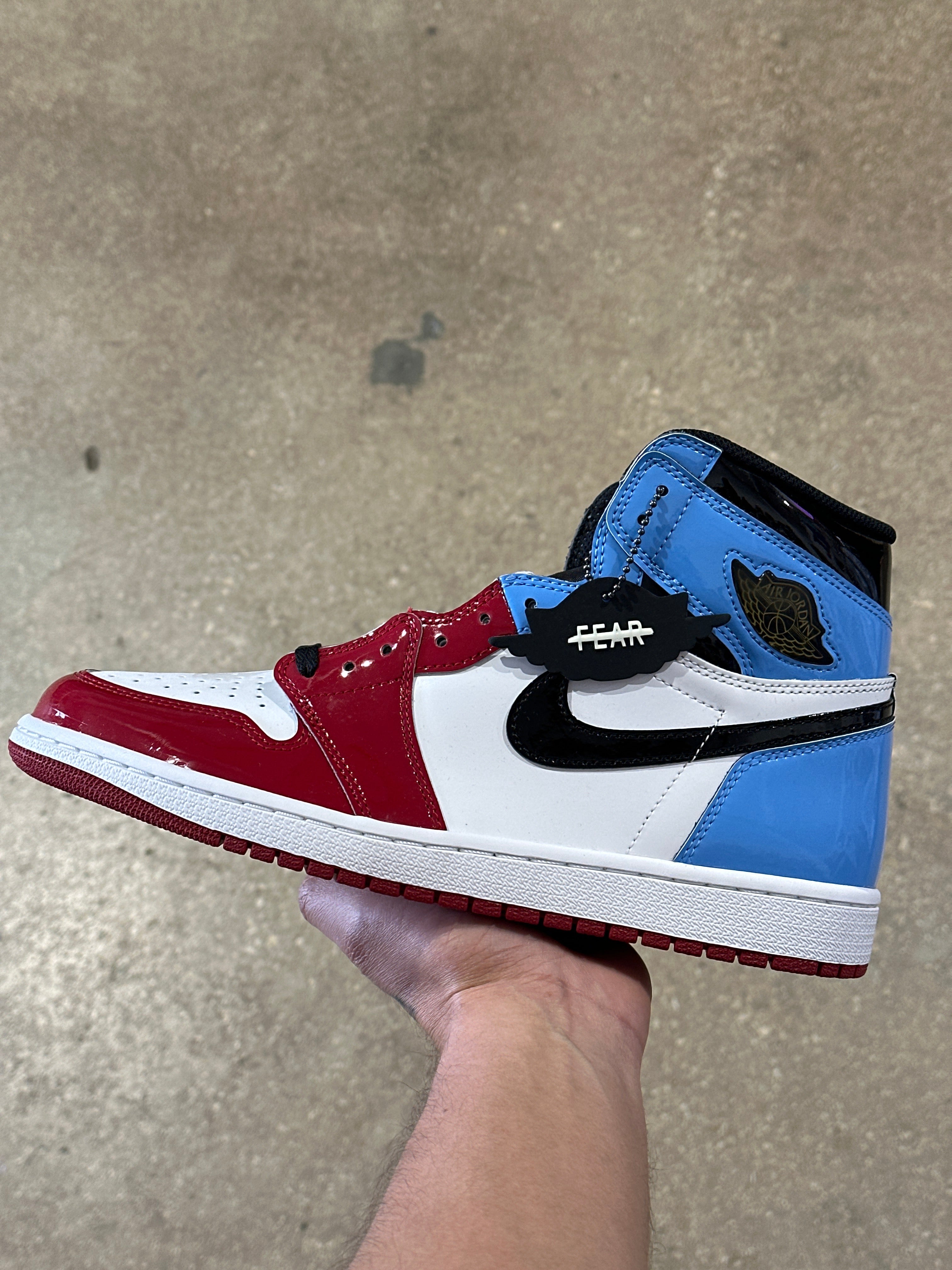 Air Jordan 1 Retro OG - Fearless