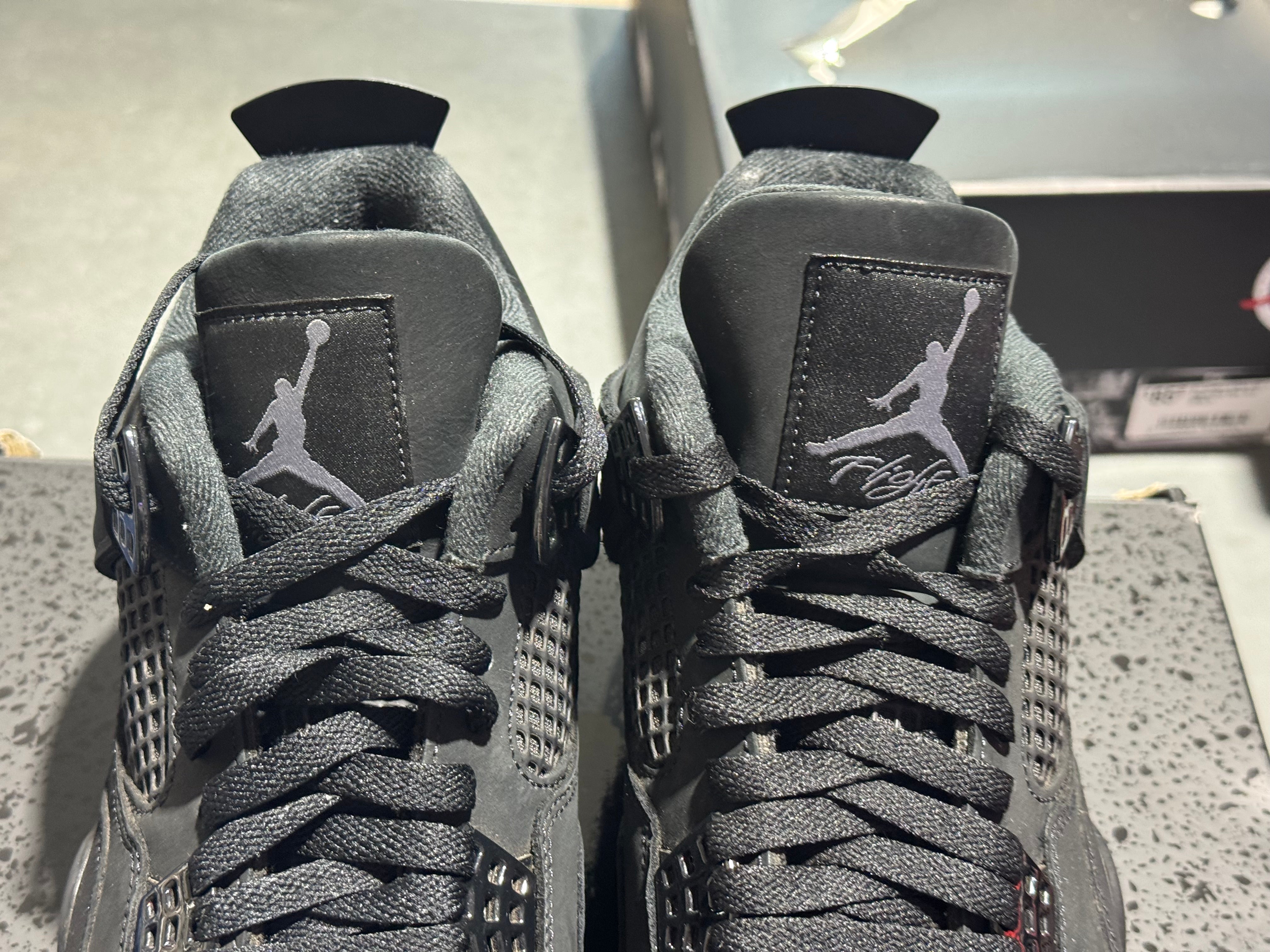 Air Jordan 4 Retro - Black Cat 2025 Size 10.5