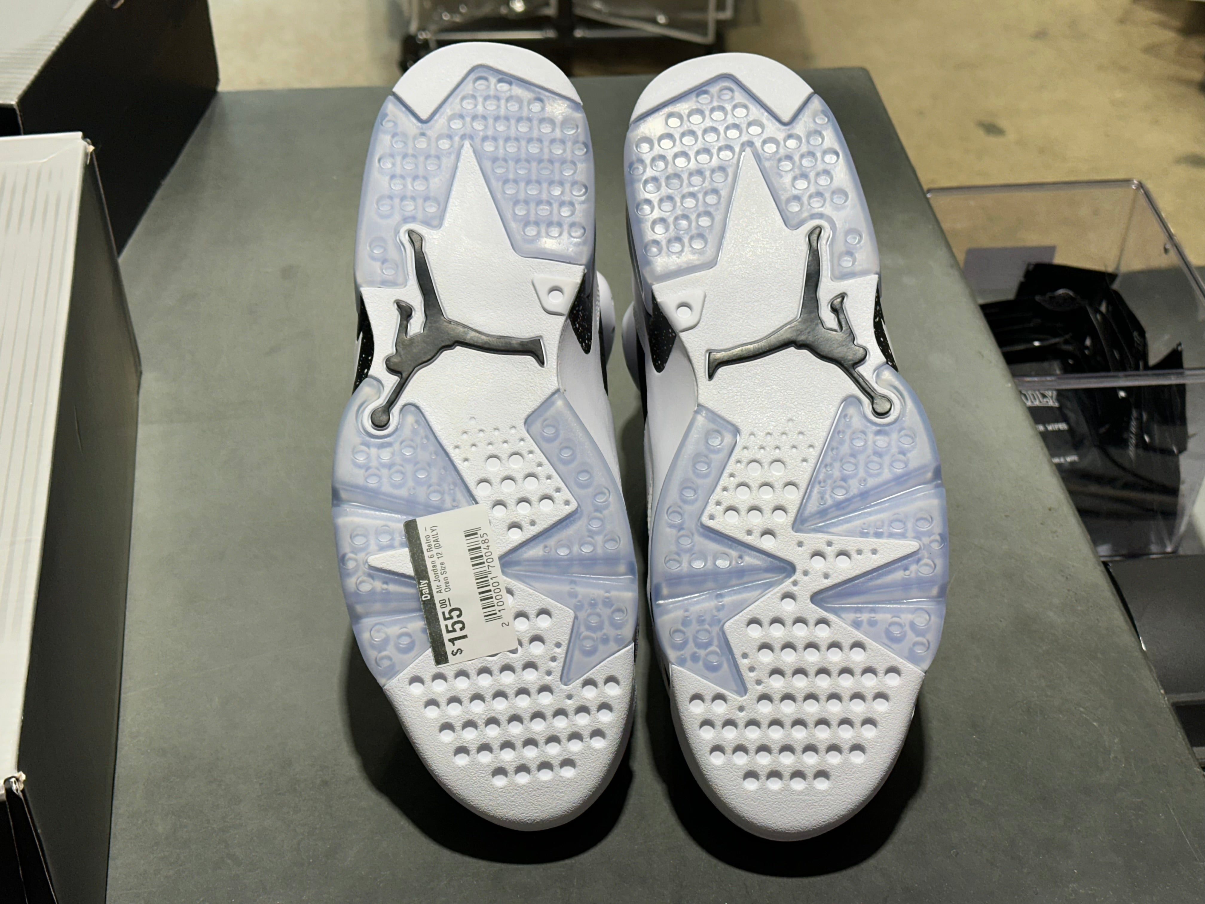 Air Jordan 6 Retro - Oreo Size 12