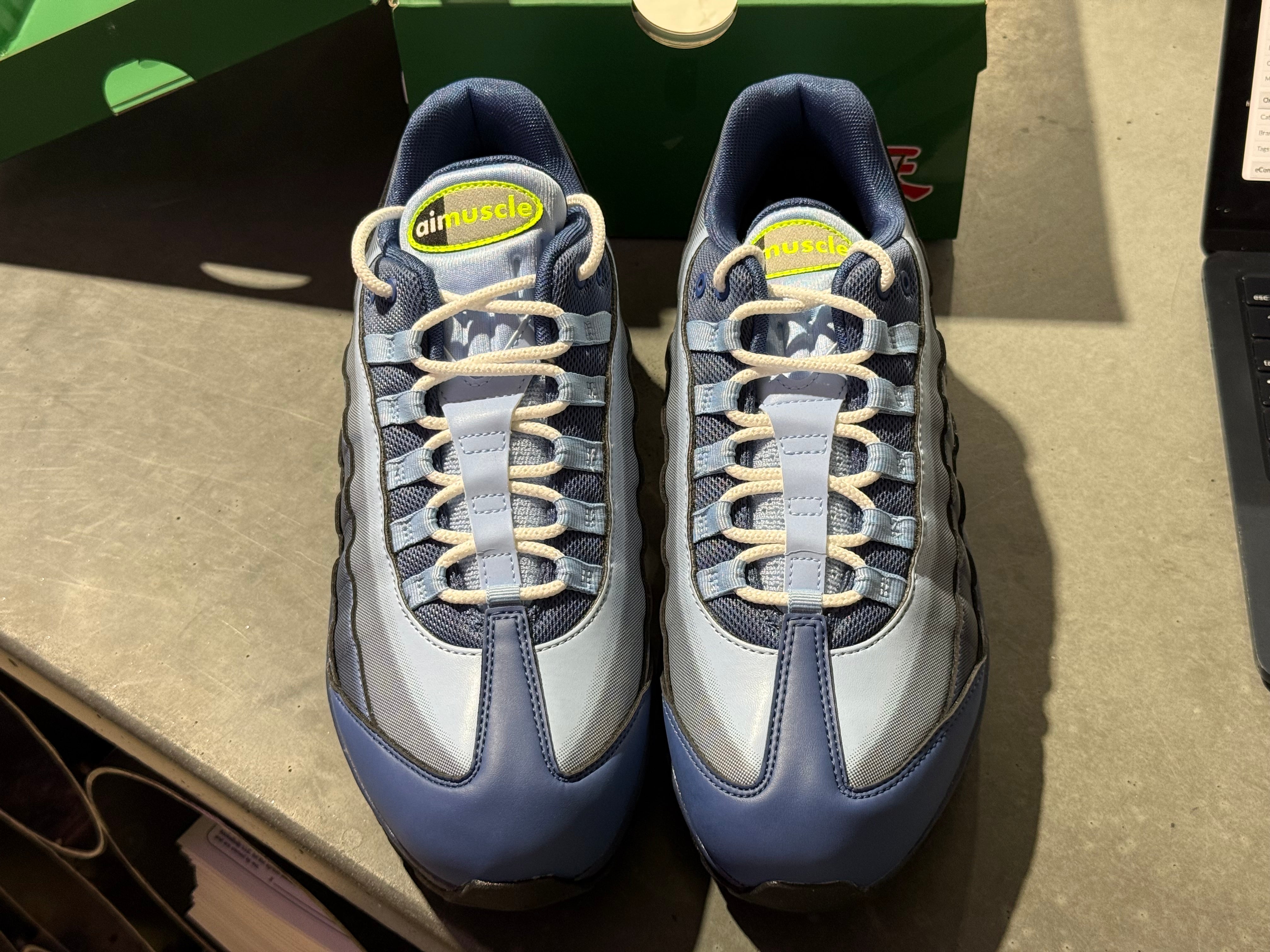 Nike Air Muscle 95 QS Yu Gi Oh - Joey Size 10