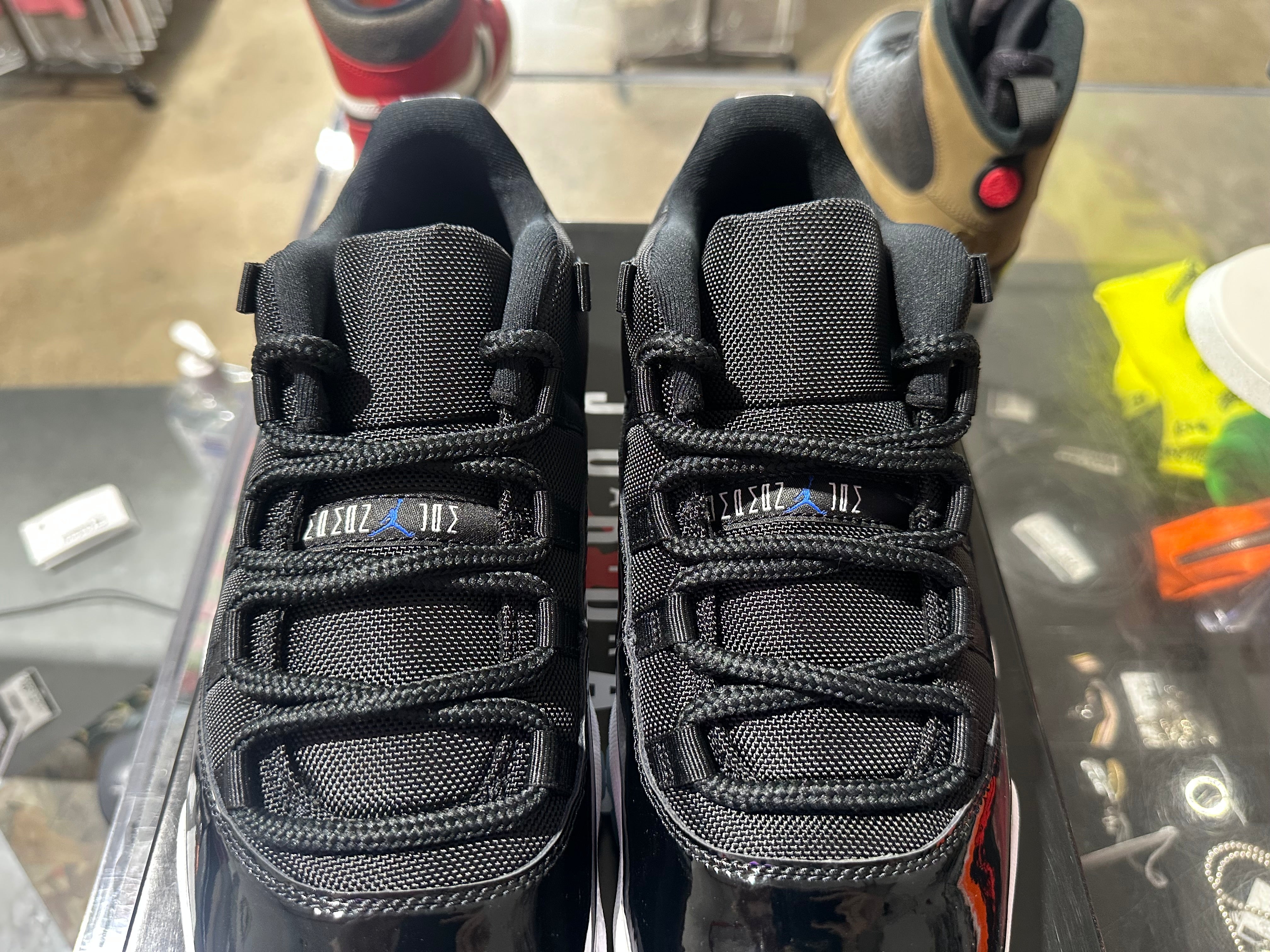Air Jordan 11 Retro Low - Space Jam Size 10