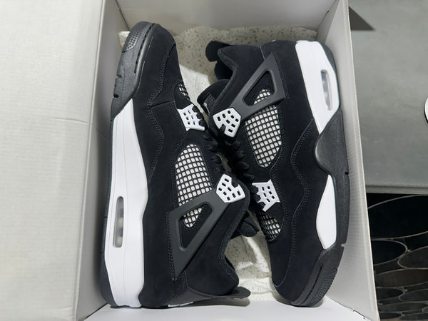 Air Jordan 4 Retro - White Thunder Size 13