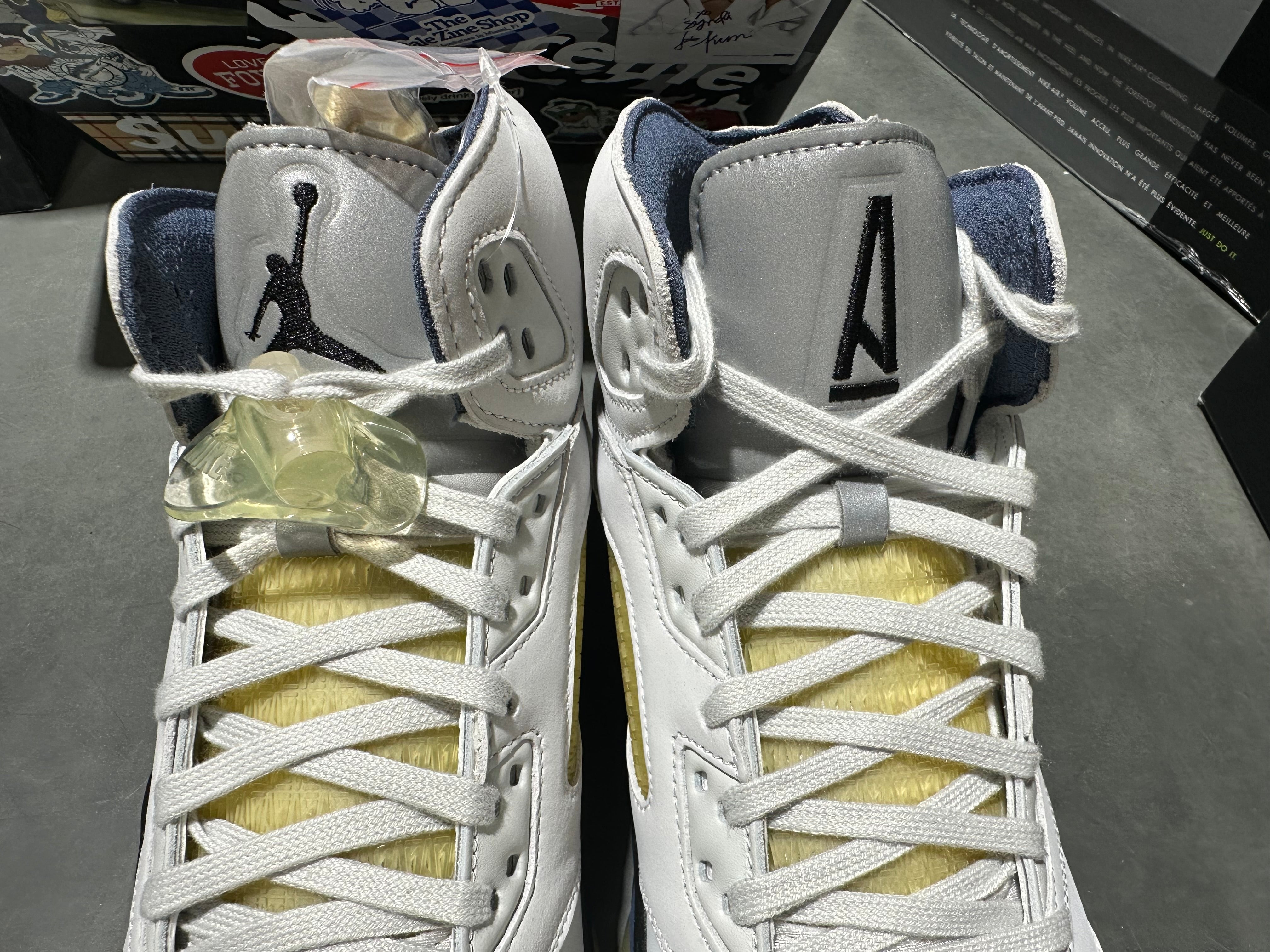 WMNS Air Jordan 5 Retro SP - AMM/Photon Size 11.5W/10M