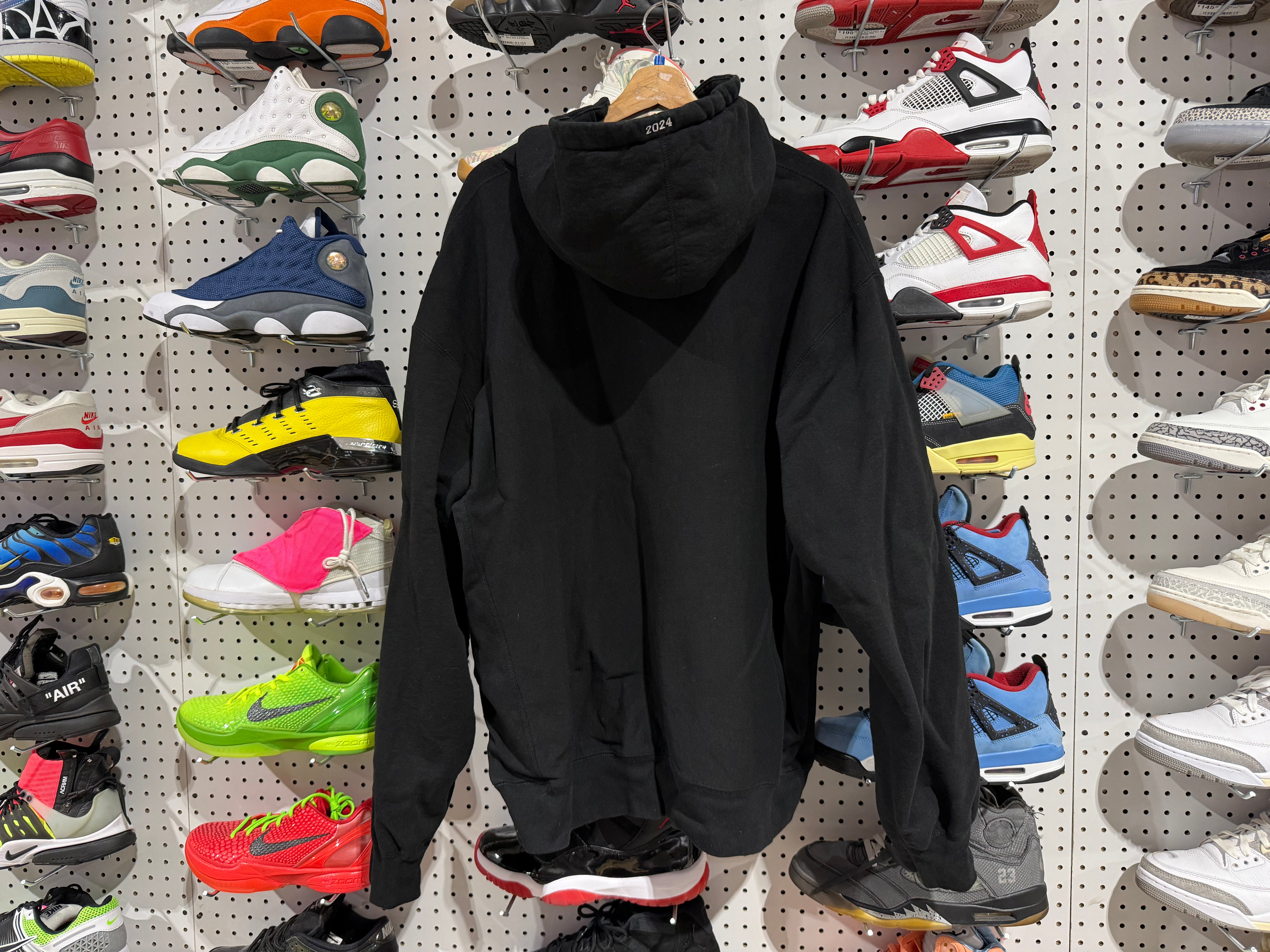 USED Supreme Futura Hoodie - Black Size XXL