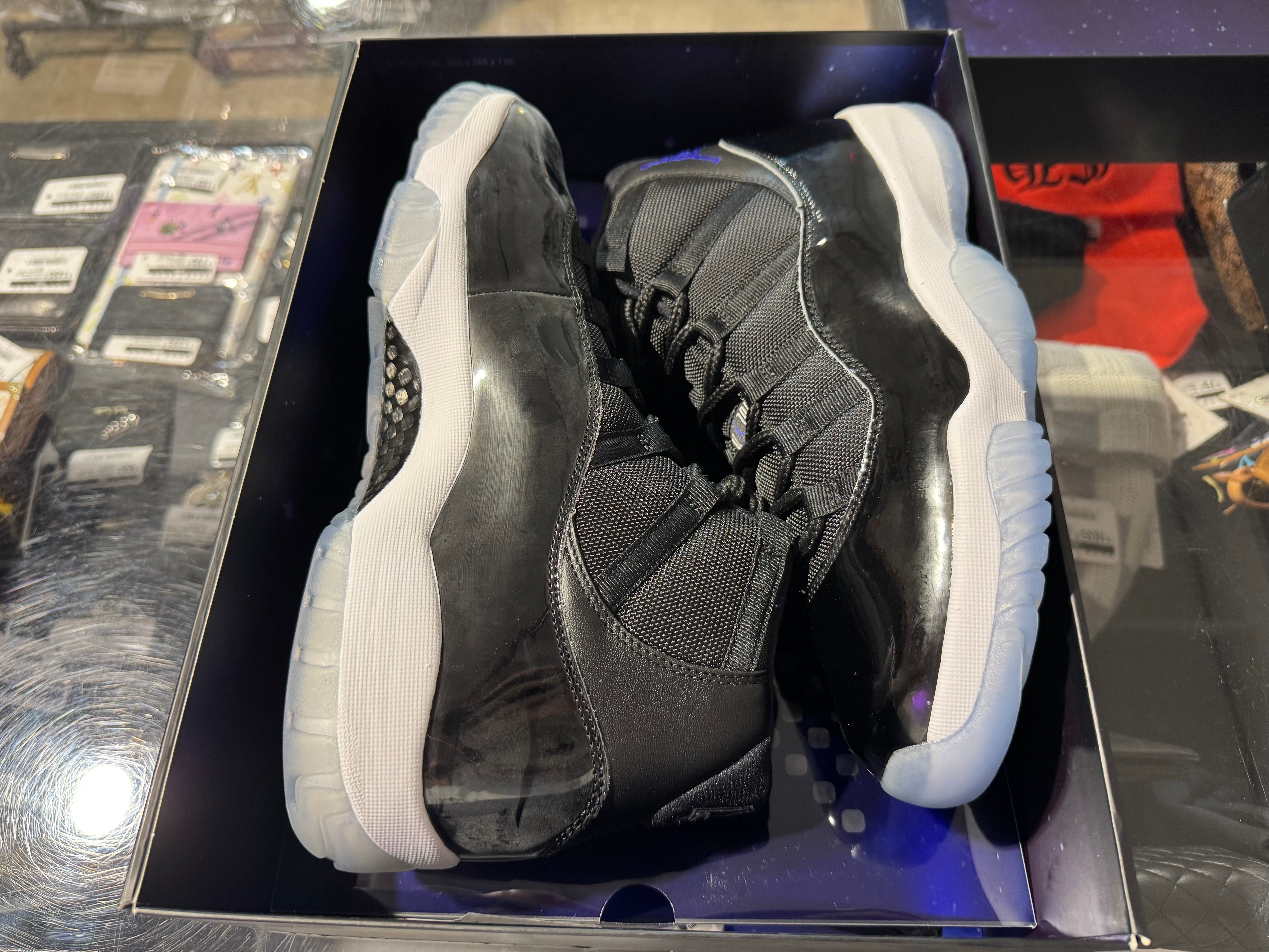 Air Jordan 11 Retro - 2016 Space Jam Size 11