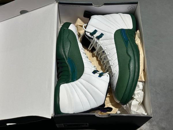 Air Jordan 12 Retro - Bucks Size 8