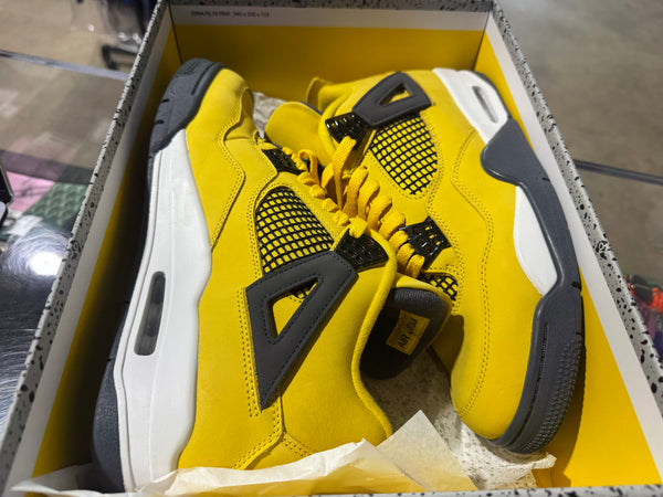Air Jordan 4 Retro - Lightning Size 10.5