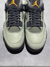 Air Jordan 4 Retro OG SP - Undefeated Size 7.5