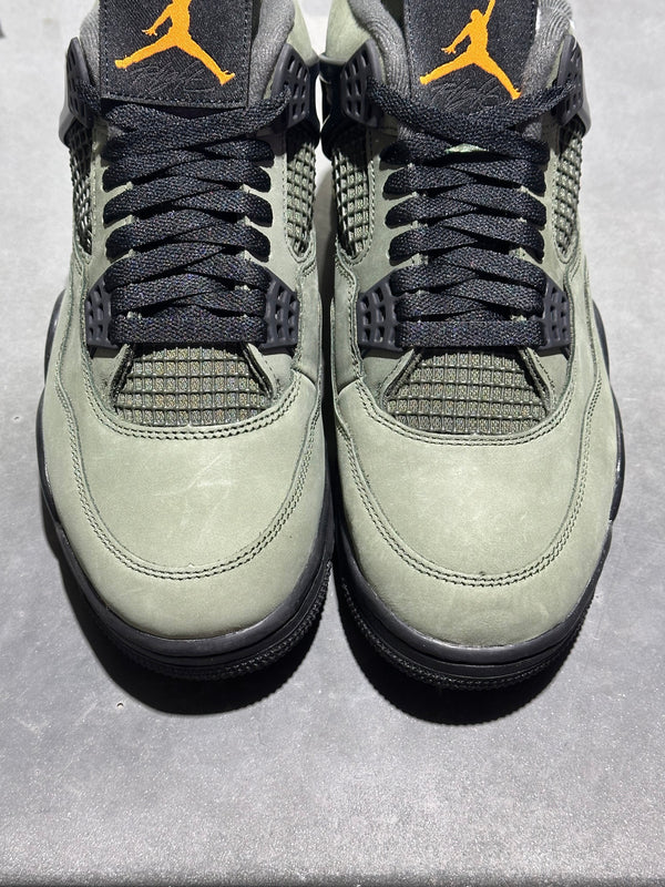 Air Jordan 4 Retro OG SP - Undefeated Size 7.5