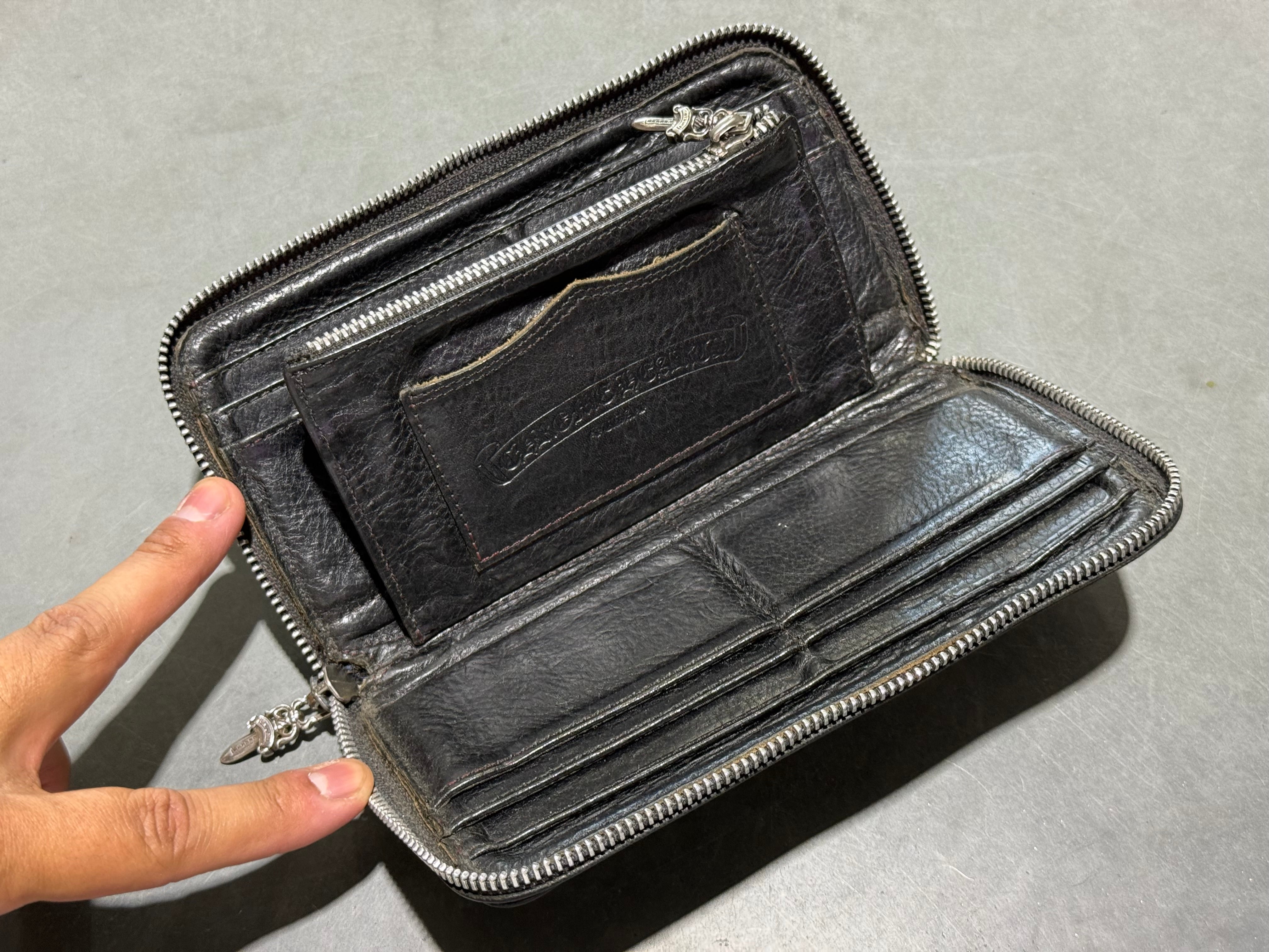 USED Chrome Hearts Double Fleur Zip Wallet