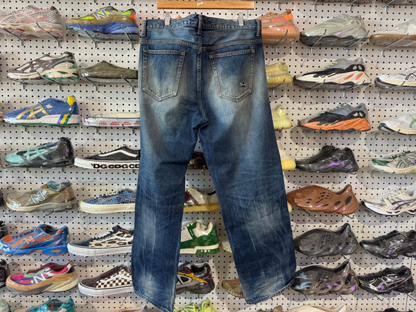 USED Supreme SS25 Distressed Loose Fit Selvedge Denim - Washed Indigo Size 34