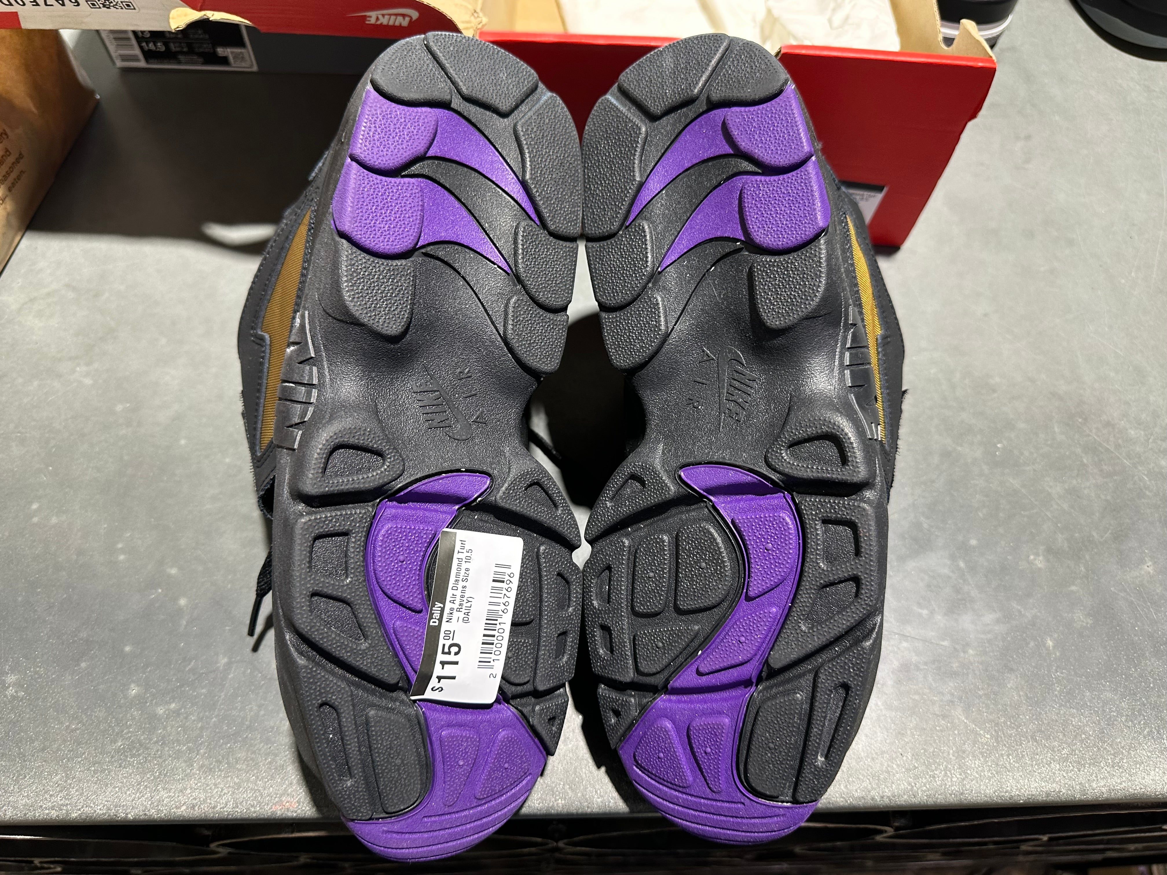 Nike Air Diamond Turf - Ravens Size 10.5