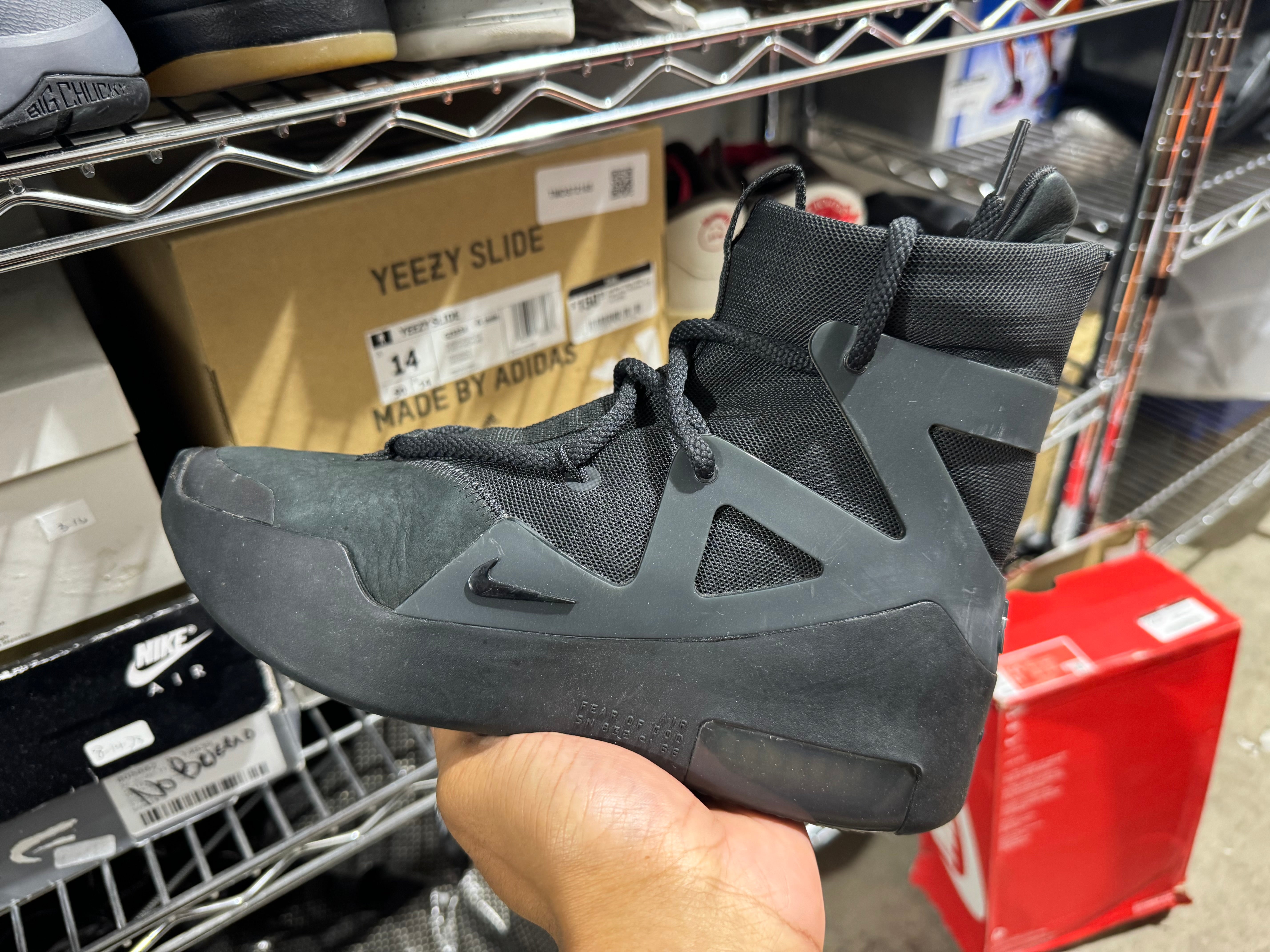 Nike Air Fear Of God 1 - Triple Black Size 4