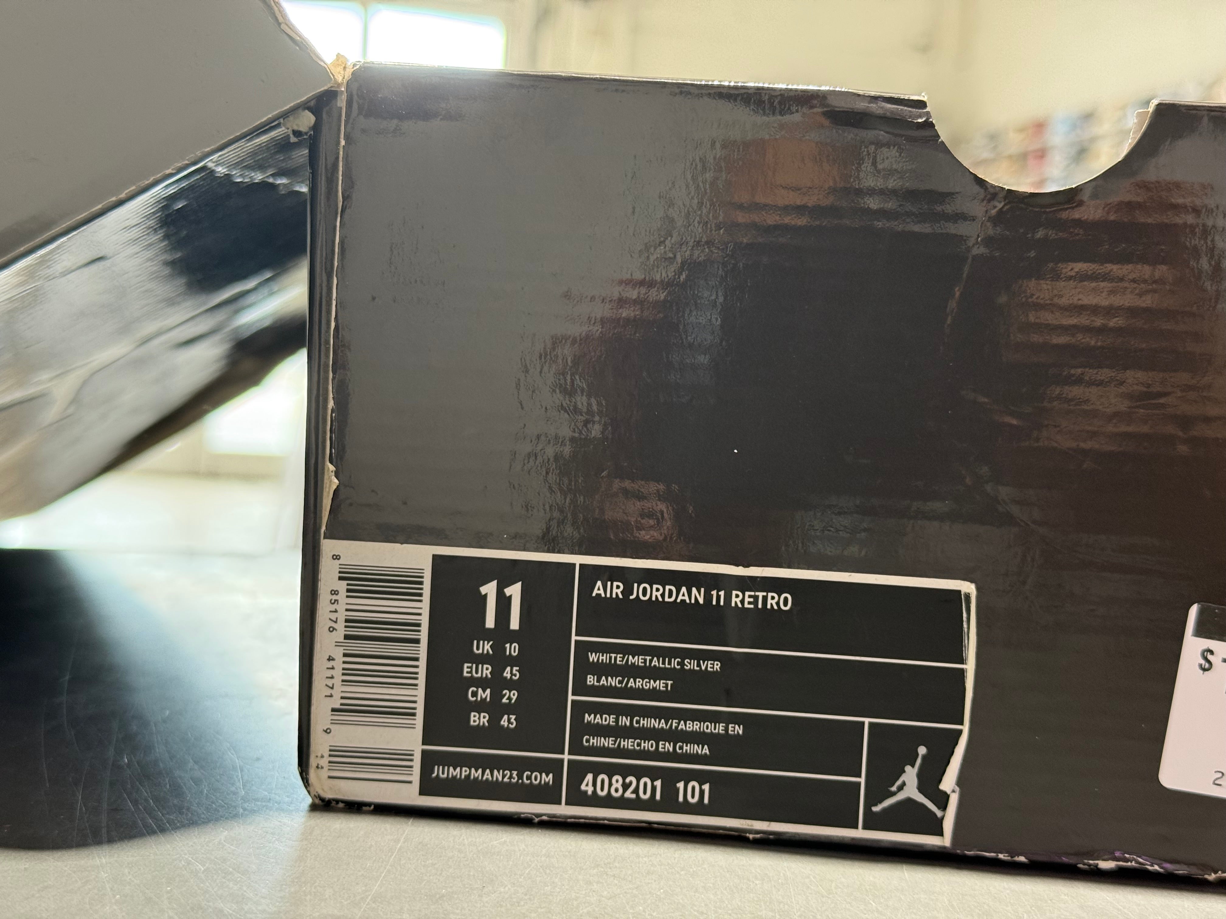 Air Jordan 11 Retro - Anniversary 2009 Size 11