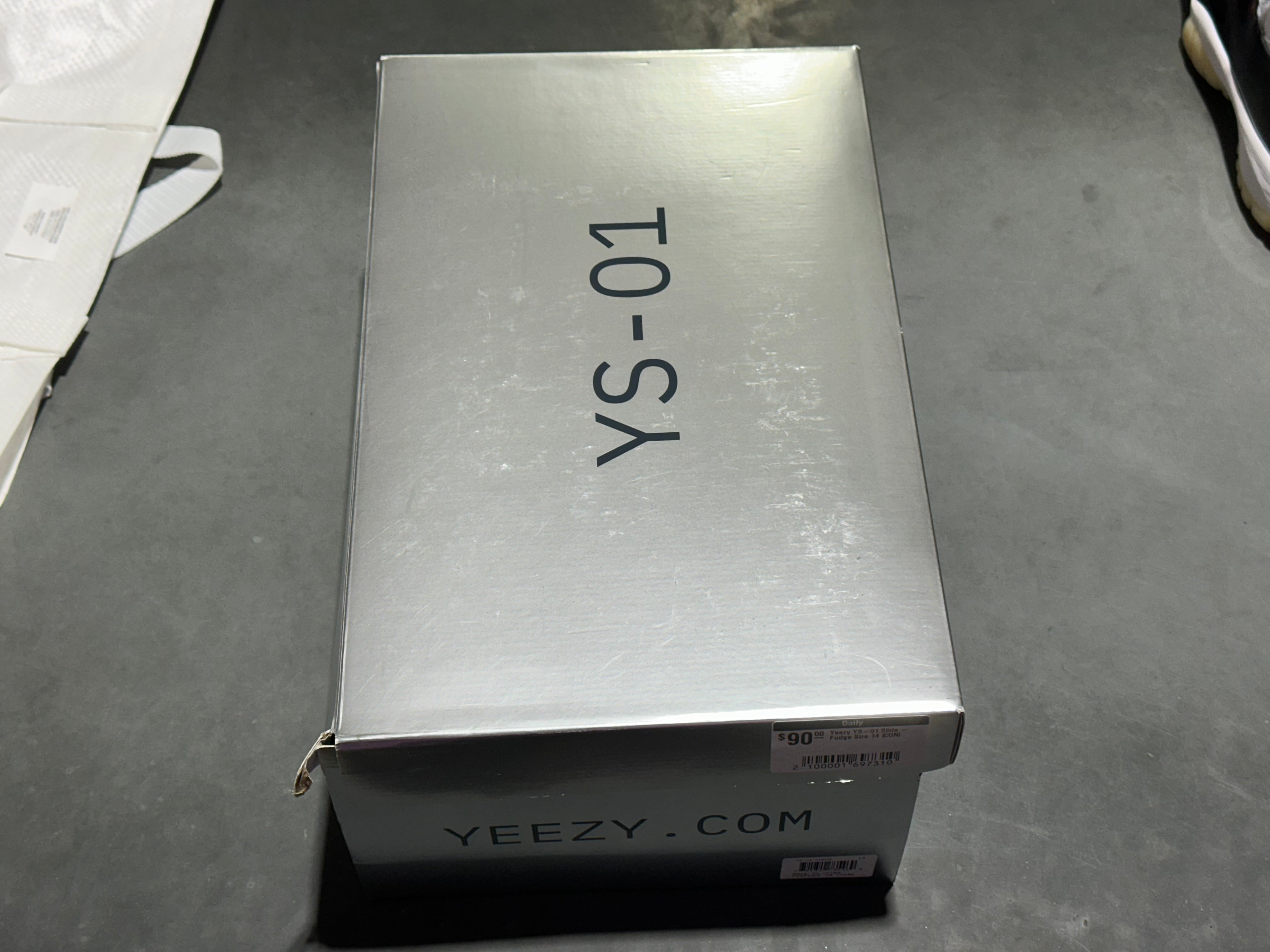 Yeezy YS-01 Slide - Fudge Size 14