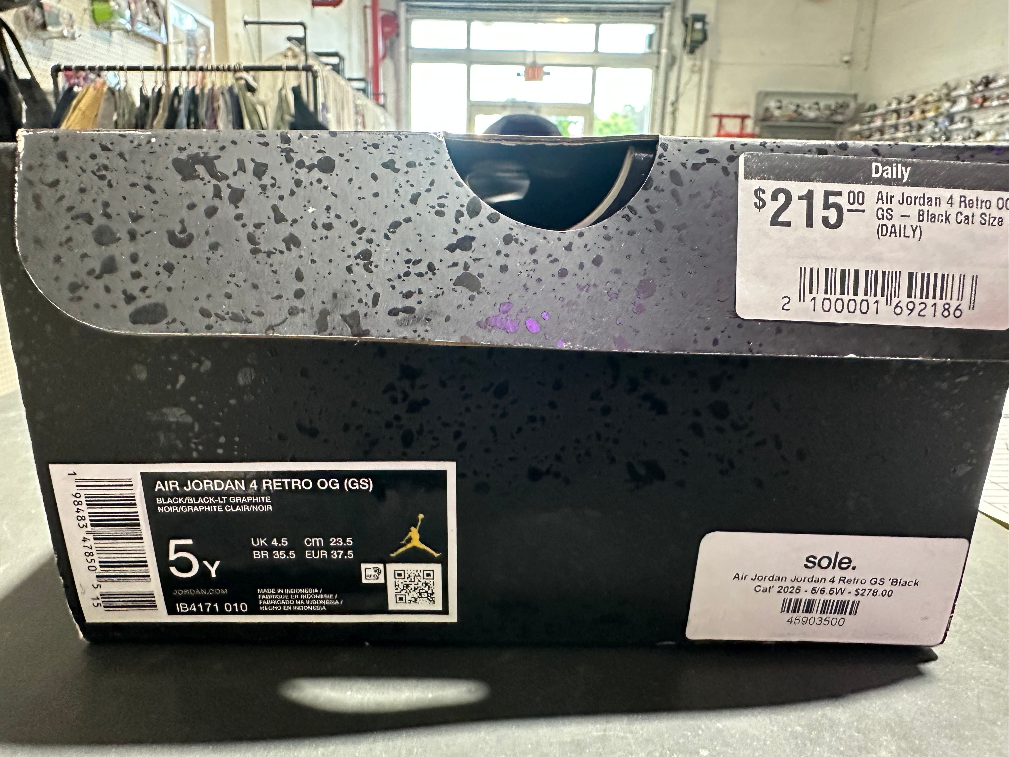 Air Jordan 4 Retro OG GS - Black Cat Size 5Y
