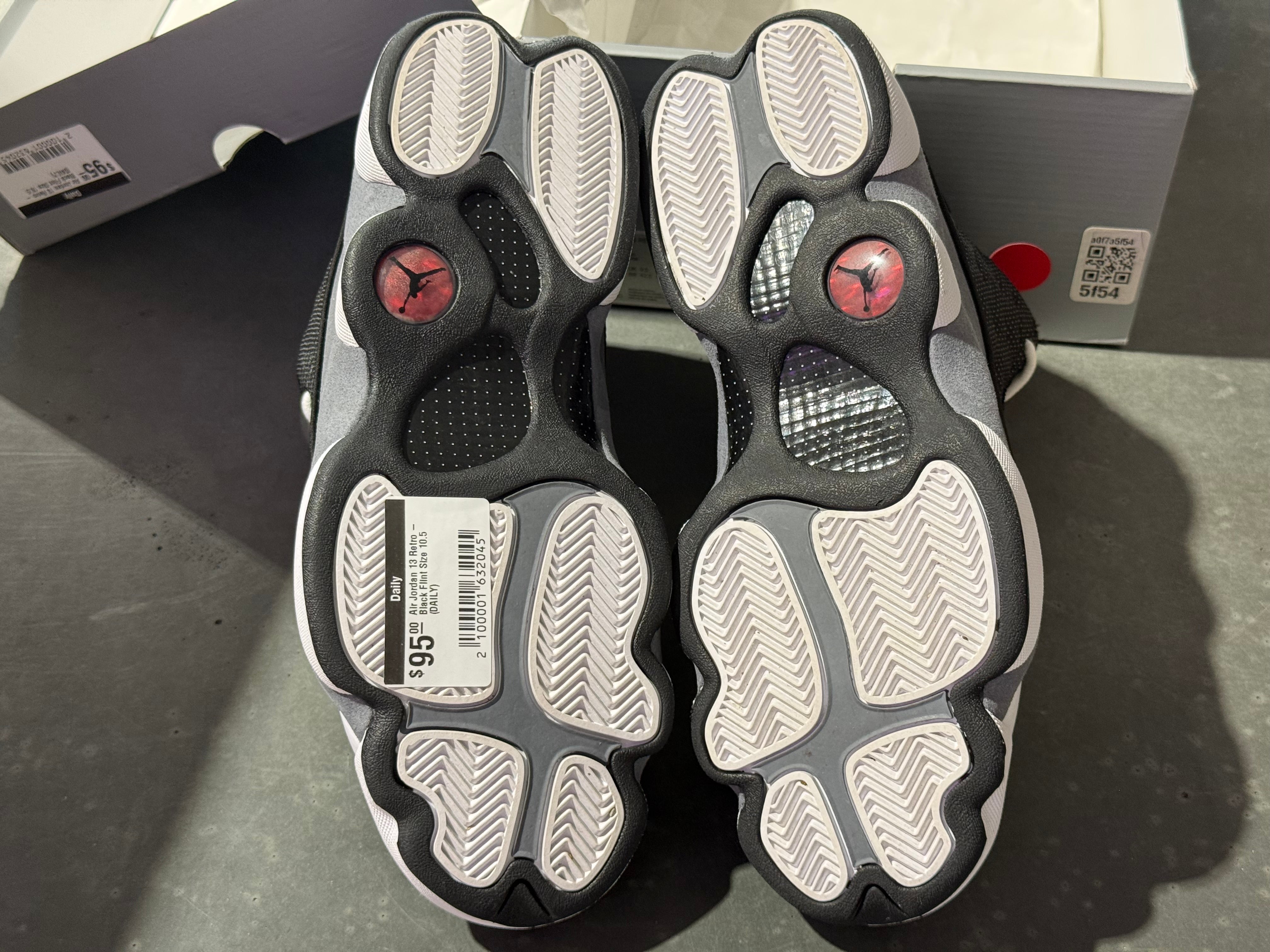 Air Jordan 13 Retro - Black Flint Size 10.5