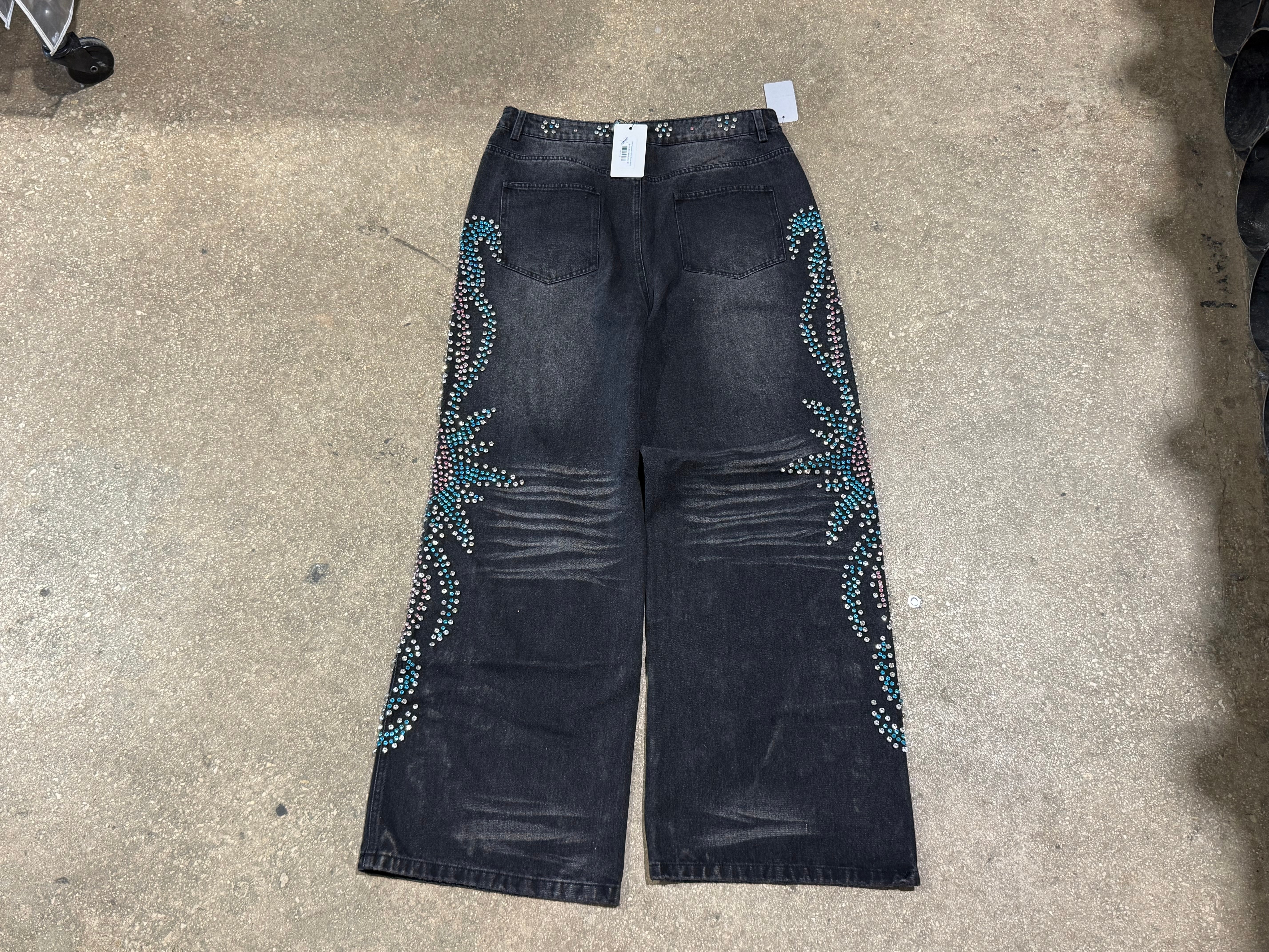 NEW Vale Tsunami Crystal Denim - Black Size 32