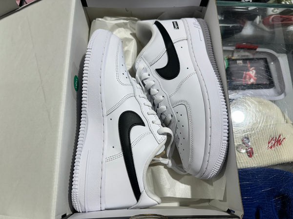 Nike Air Force 1 Low Supreme - White/Black Size 6
