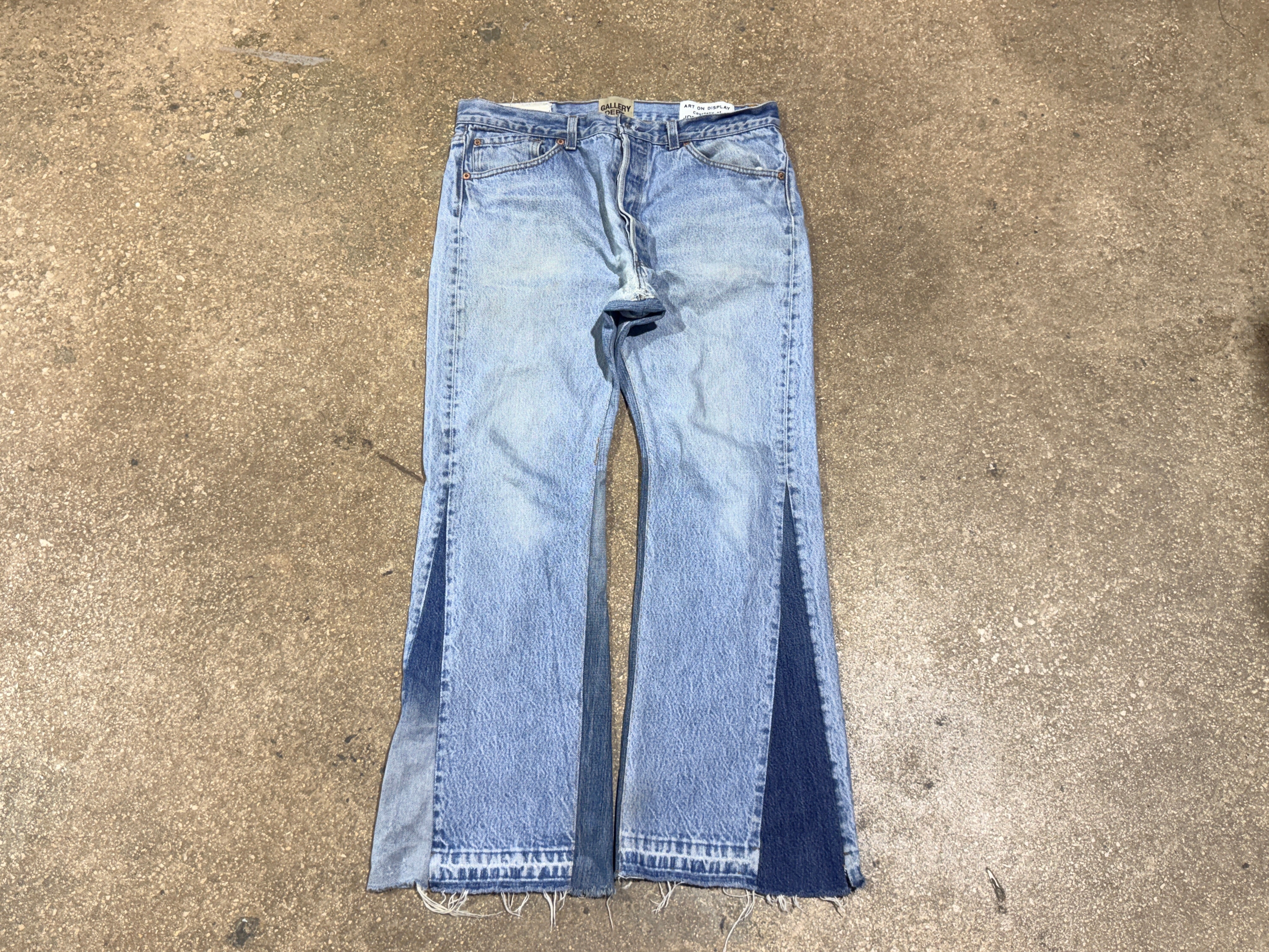 USED Gallery Dept. Flare Jeans - Light Washed Indigo Size 32