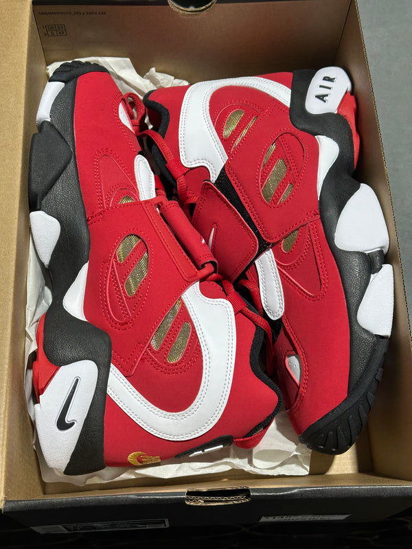 Nike Air Diamond Turf II - 2026 Red Gold Size 9.