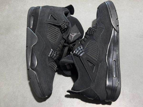 Air Jordan 4 Retro - Black Cat Size 11