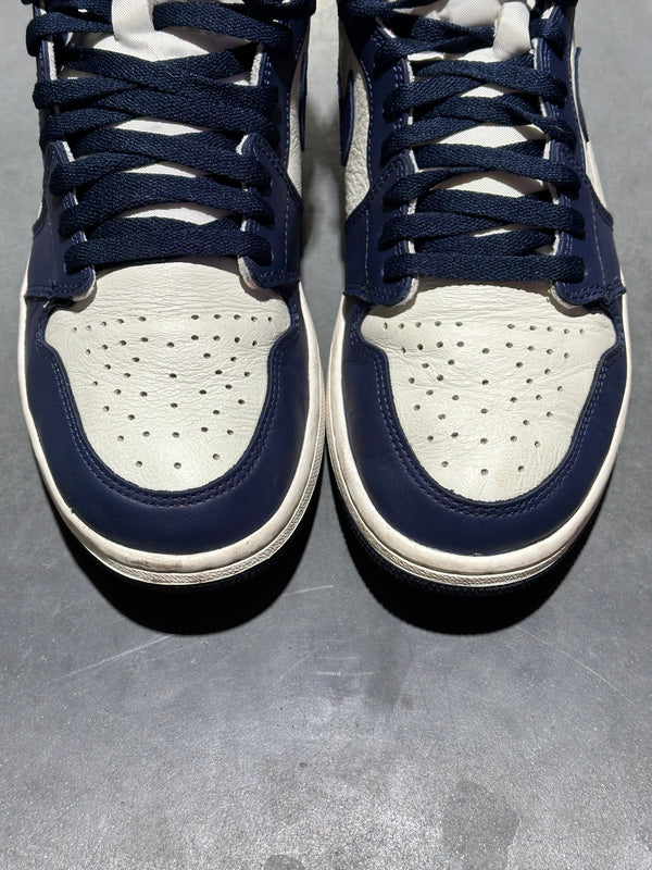 Air Jordan 1 Retro High - Obsidian Size 11