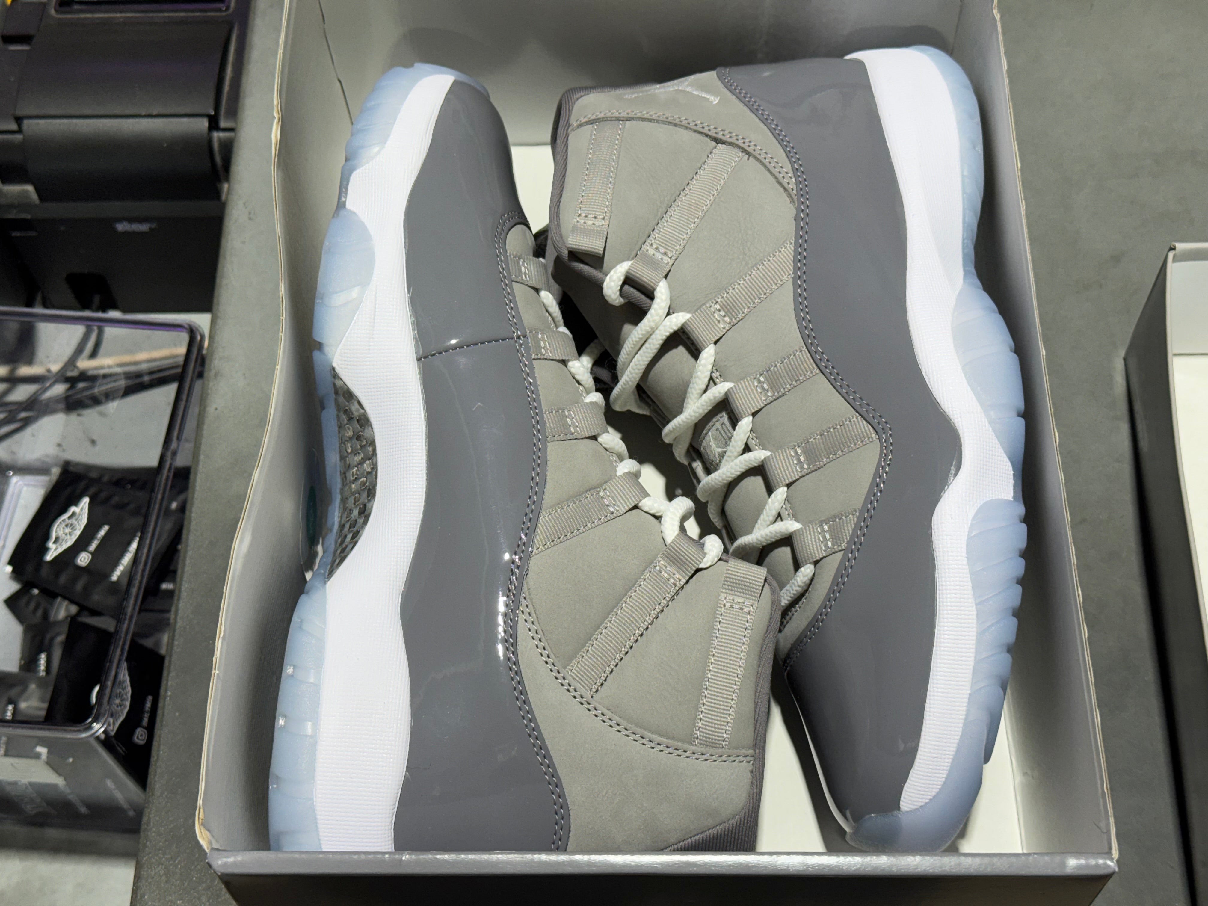 Air Jordan 11 Retro - Cool Grey 2021 Size 11