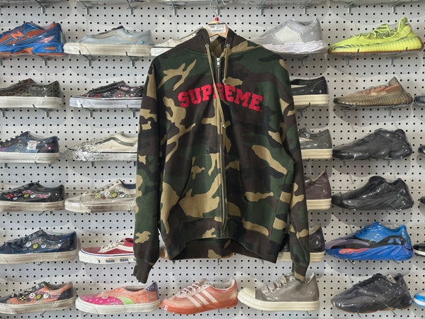 USED Supreme Zip Hoodie Collegiate Logo - Camo Size Large