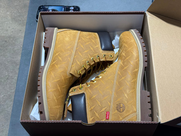 Timberland x Supreme Heritage 6" WP Boot - Wheat Size 13