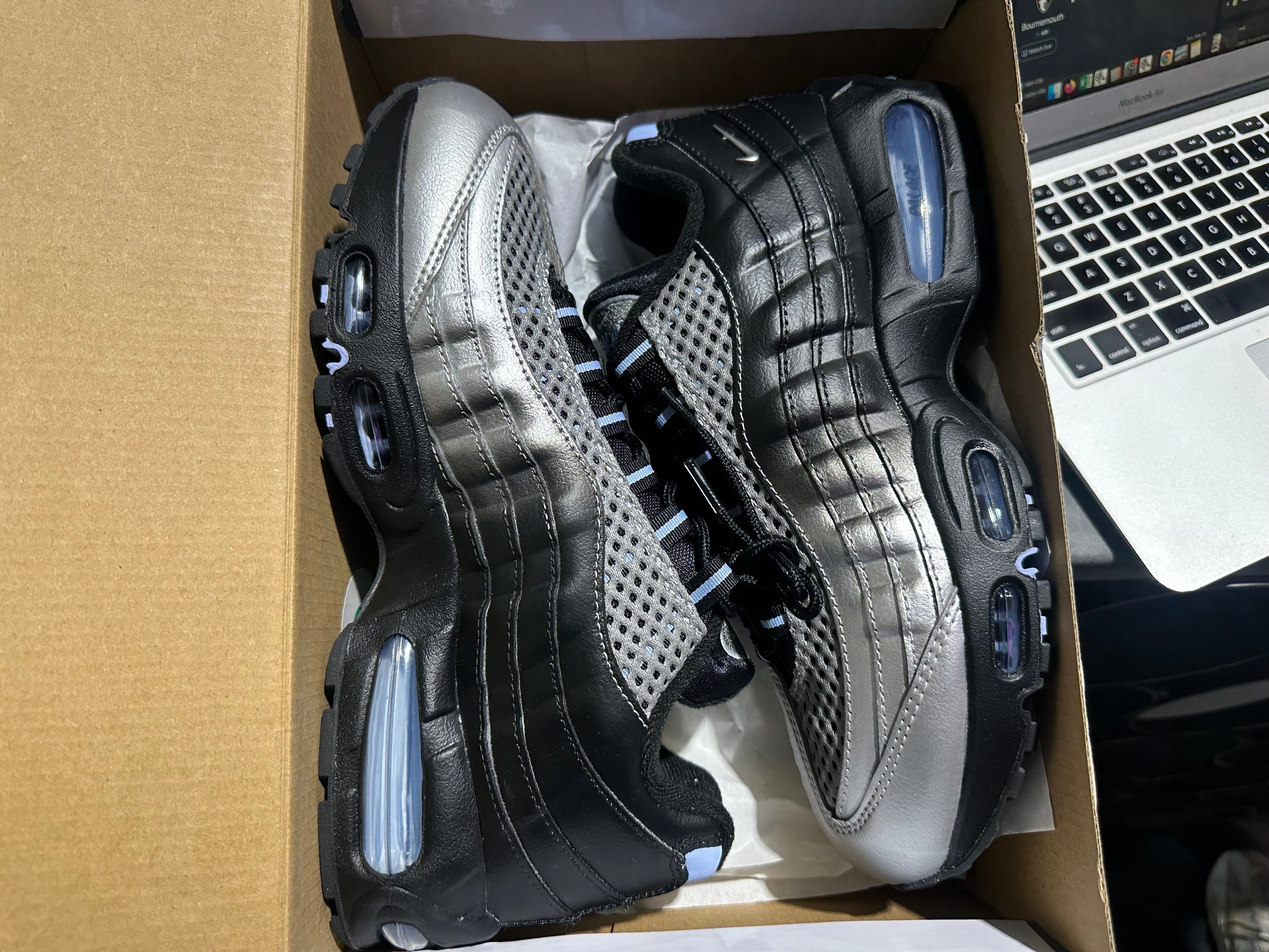 Nike Air Max 95 Big Bubble - Palace Size 9