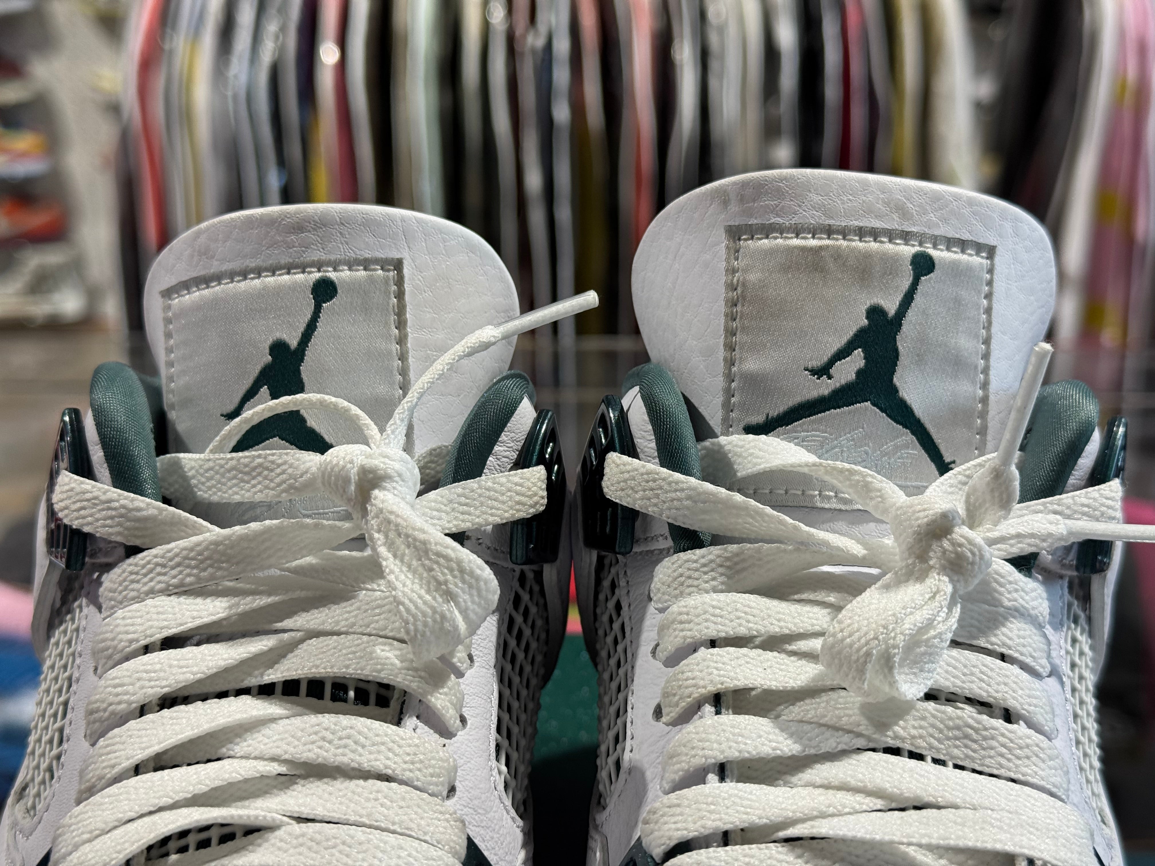 Air Jordan 4 Retro - Oxidized Green Size 8.5