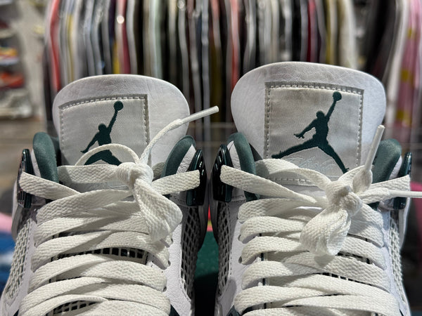 Air Jordan 4 Retro - Oxidized Green Size 8.5
