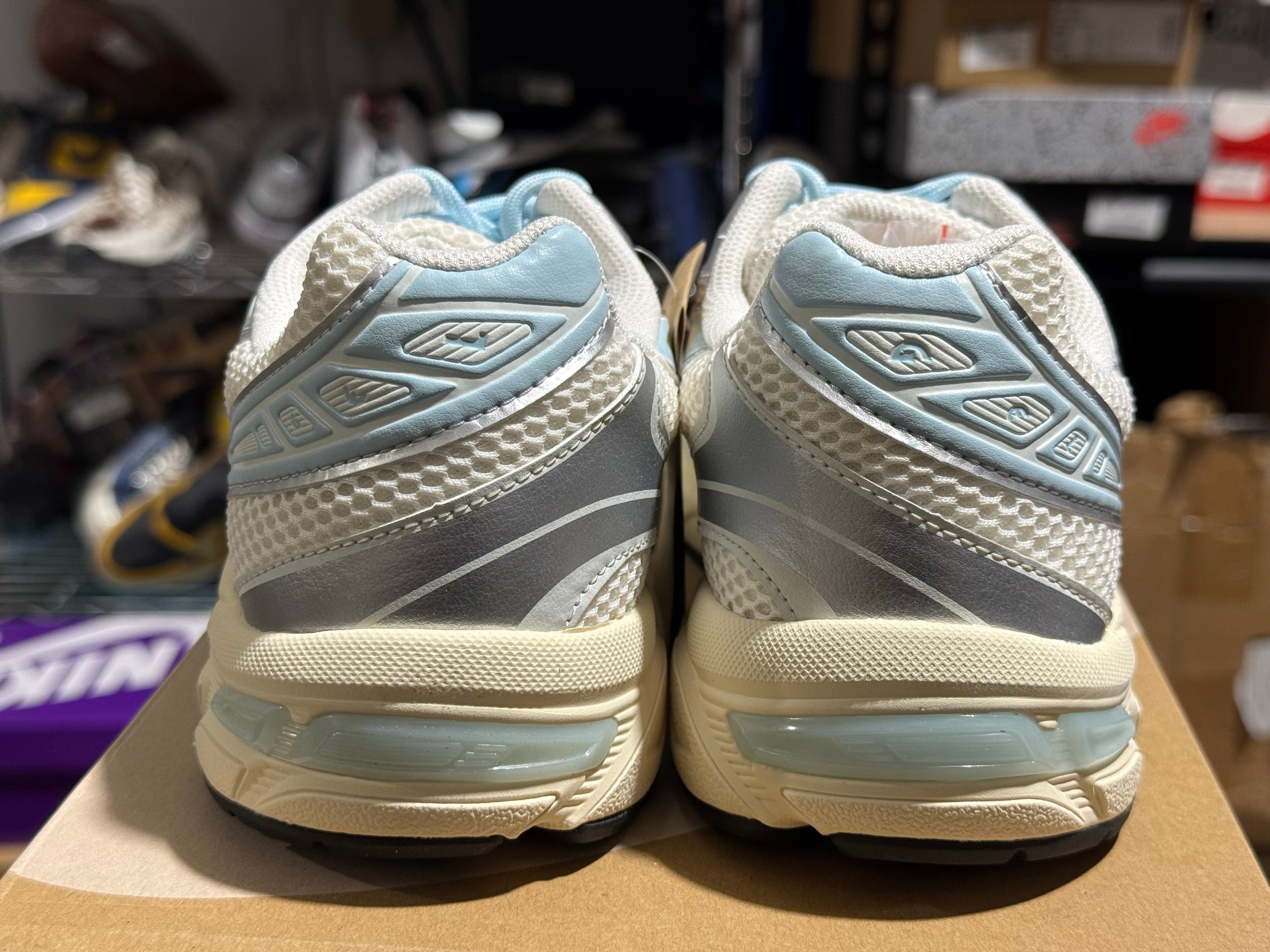 ASICS Gel-1130 - Kith Cream Starlight Blue Size 10